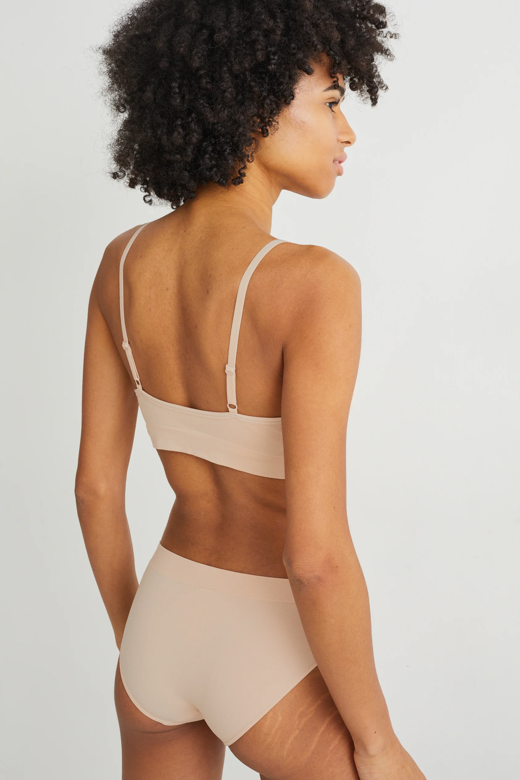 Non-wired bra - padded - seamless