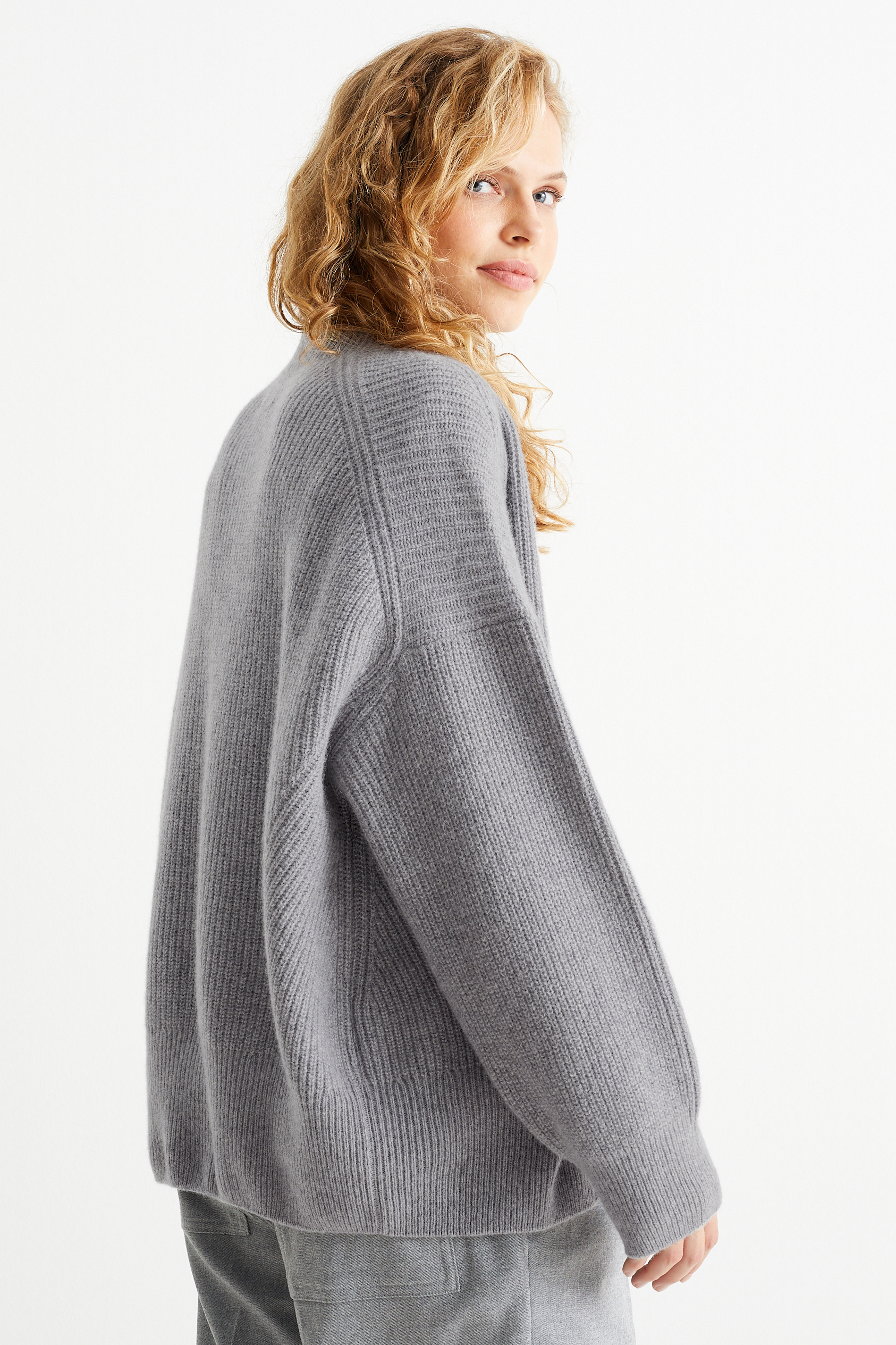 Cashmere cardigan
