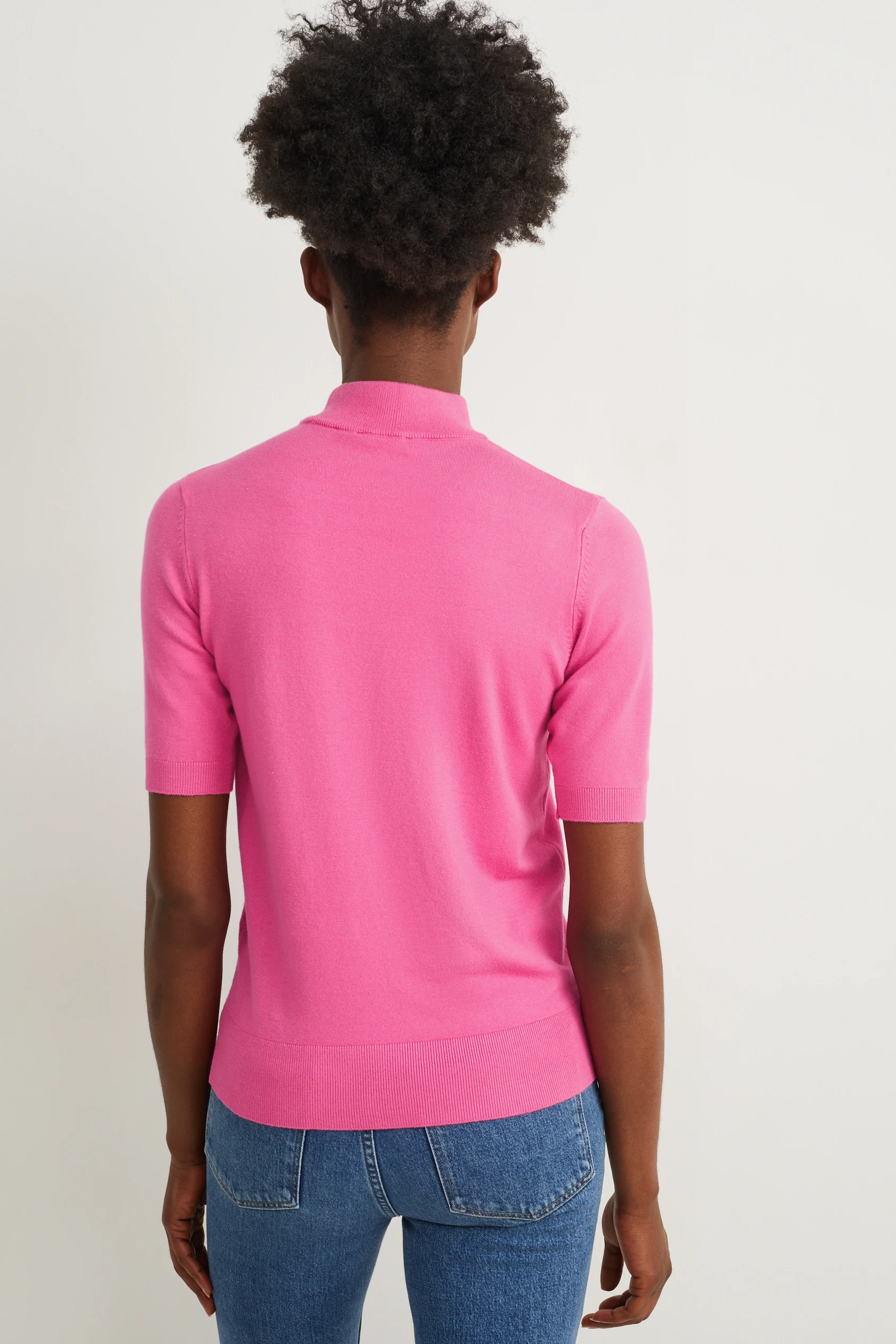 Knitted jumper - short sleeve