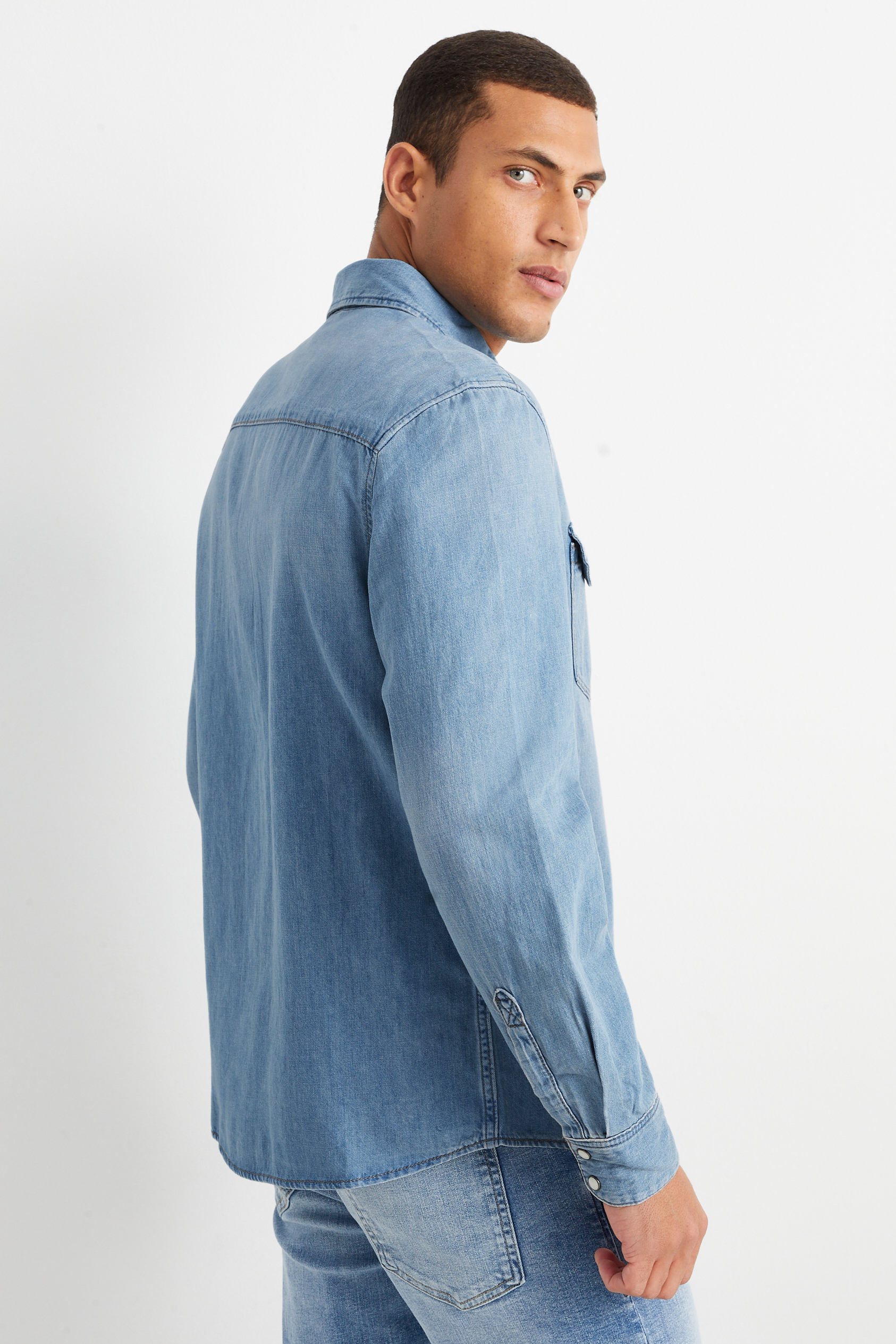Denim shirt - regular fit - kent collar