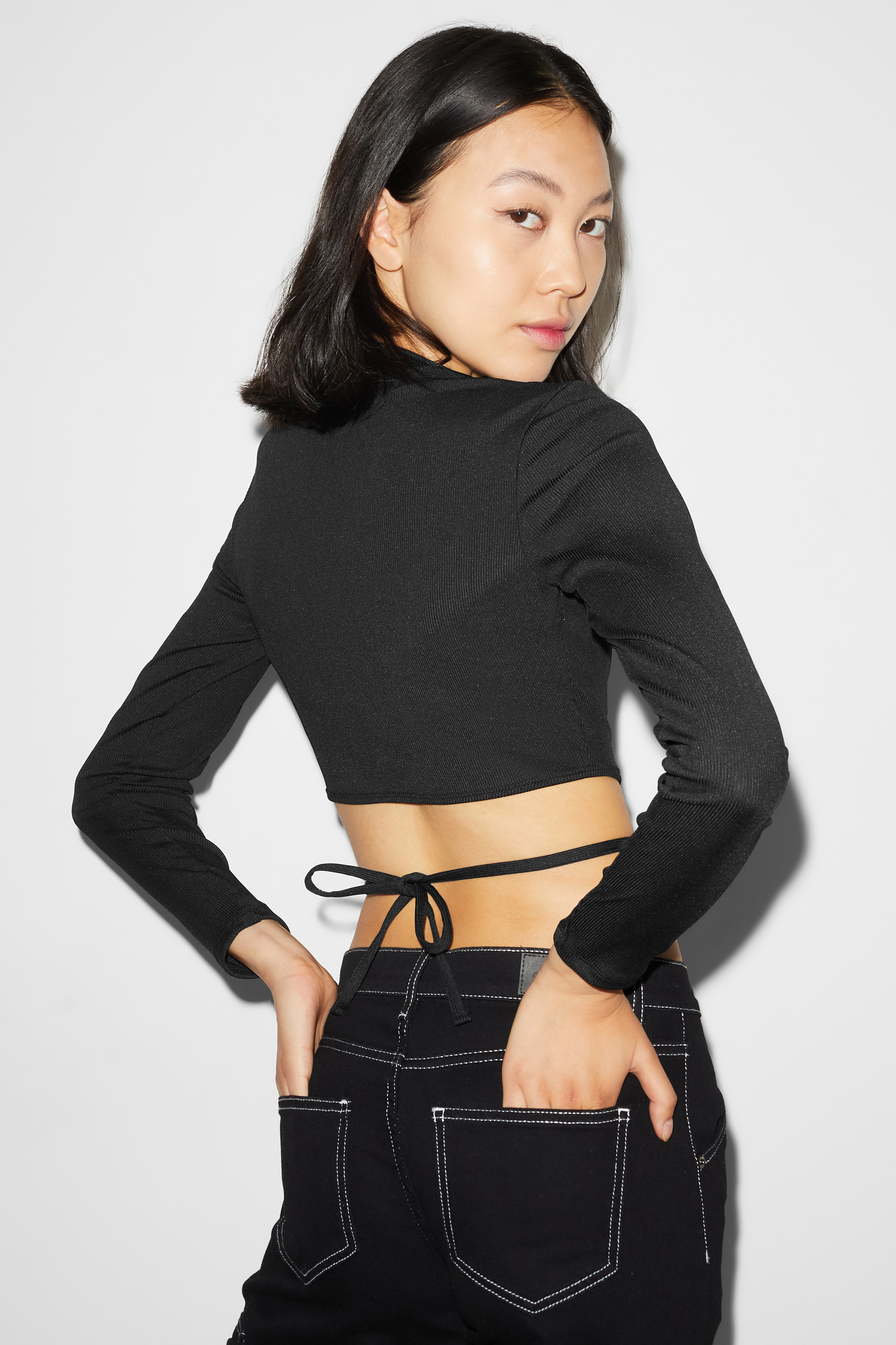 CLOCKHOUSE - cropped long sleeve top