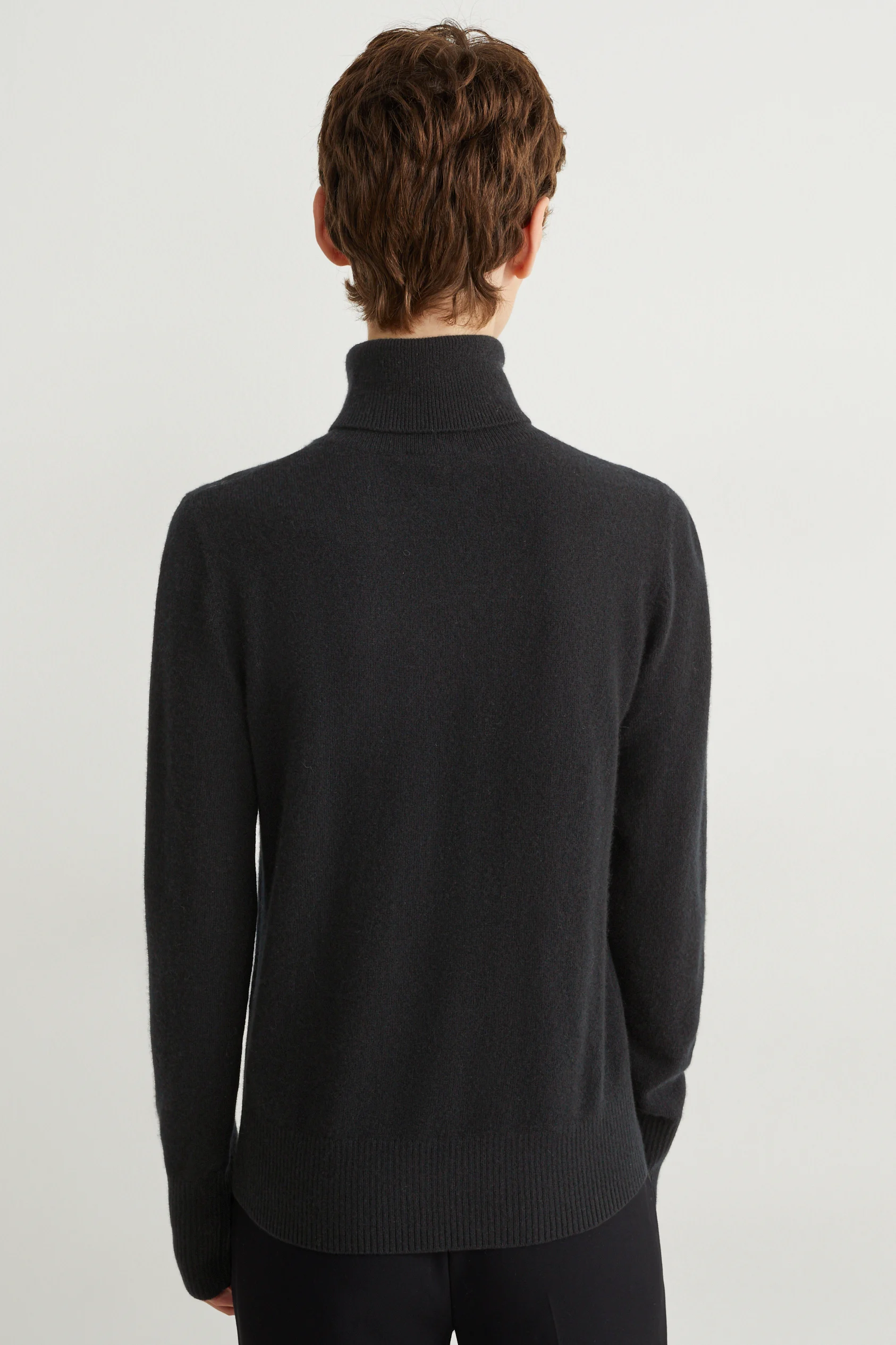 Cashmere polo neck jumper