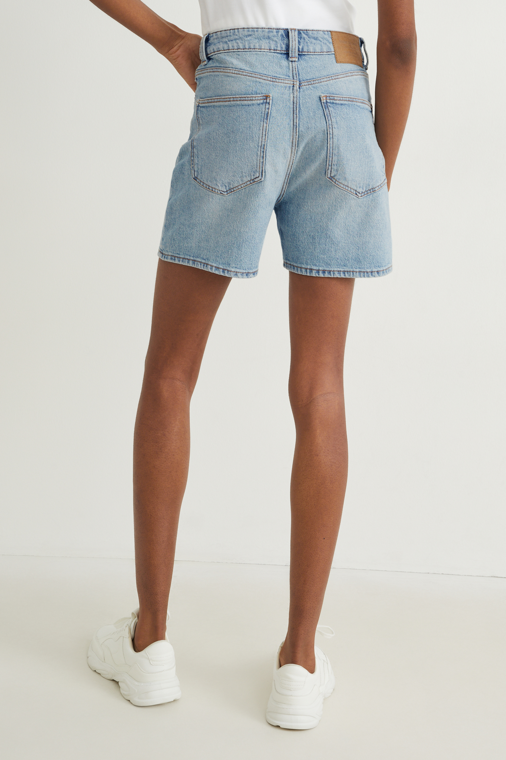 Denim shorts - low-rise waist - LYCRA?