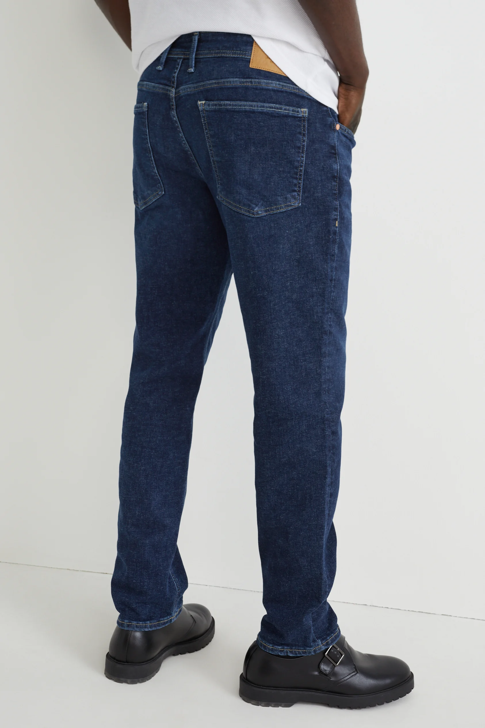 Tapered jeans - with hemp fibres - LYCRA?