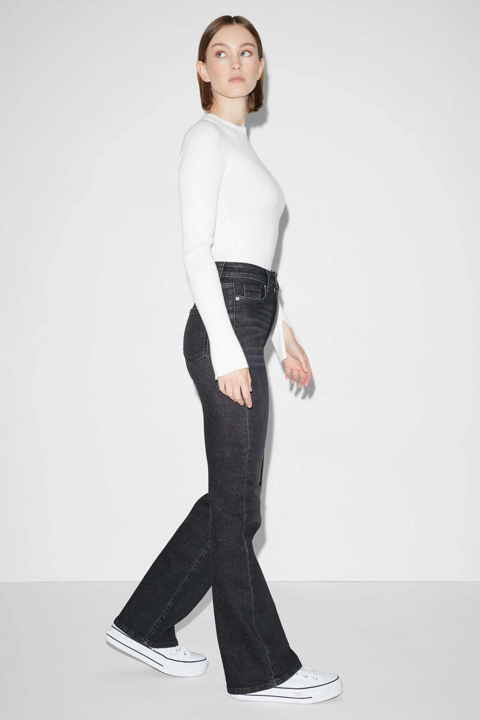 CLOCKHOUSE - Flared jeans - high waist - LYCRA?