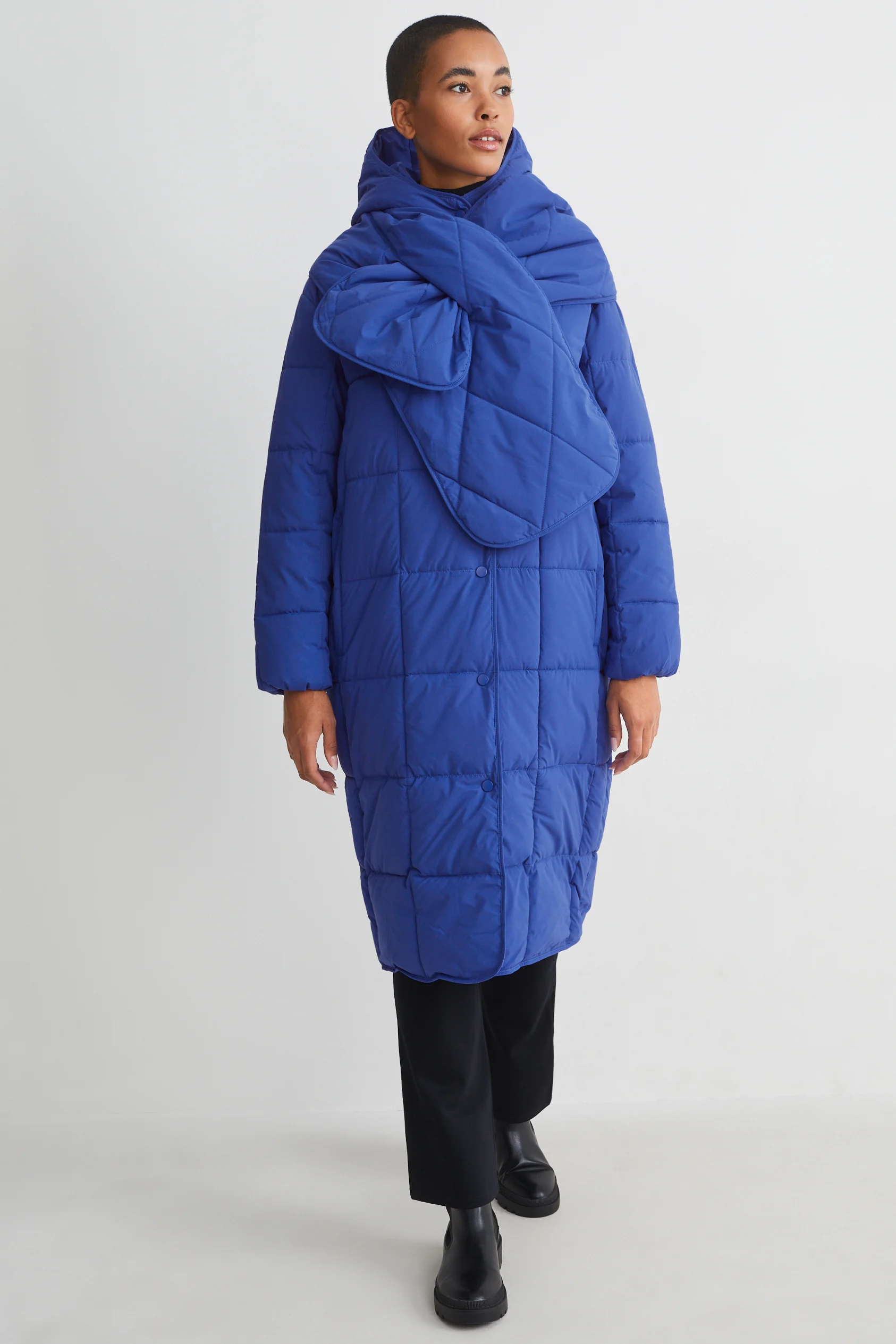 Quilted coat with hood