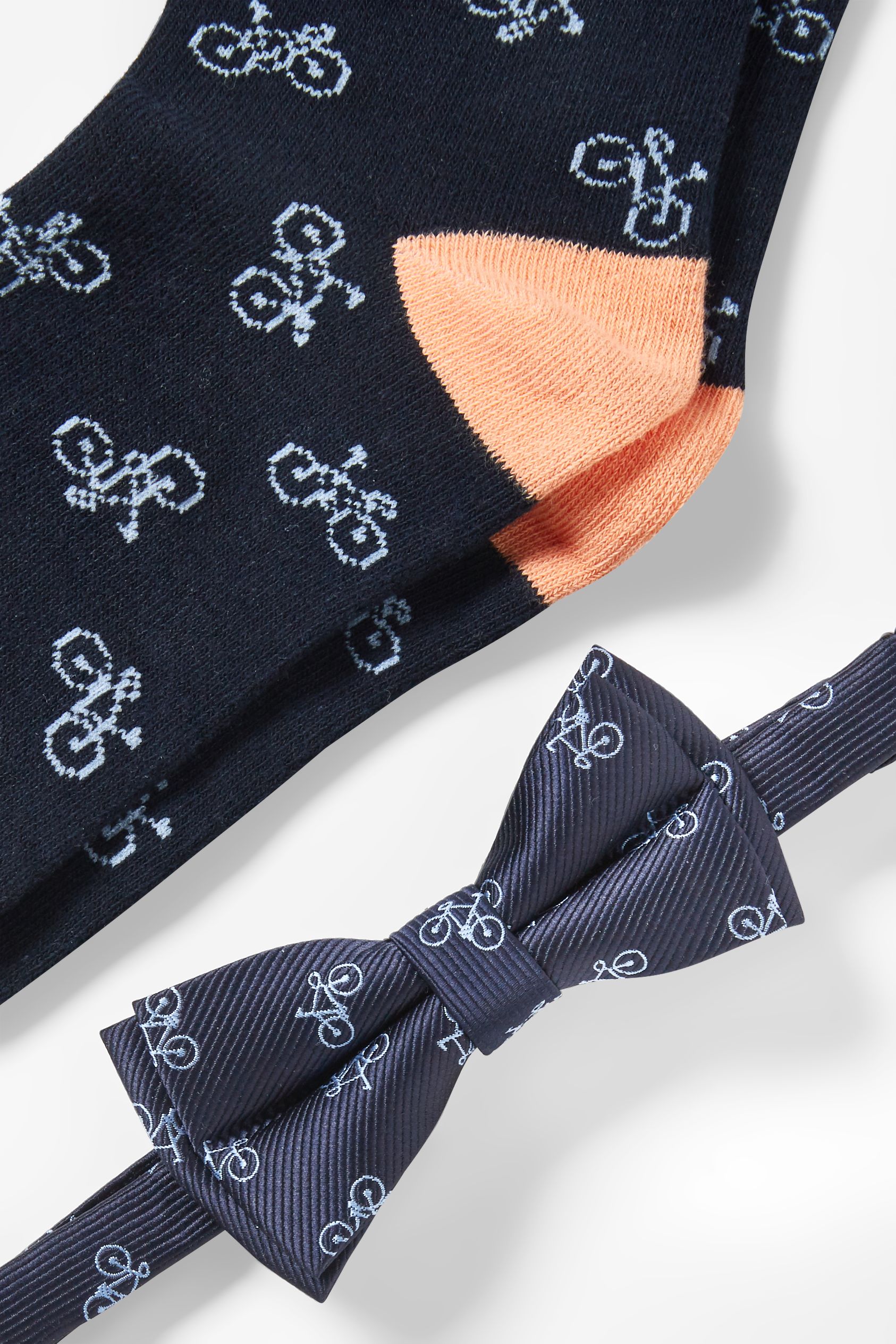 Set - bow tie and socks - 2 piece - patterned