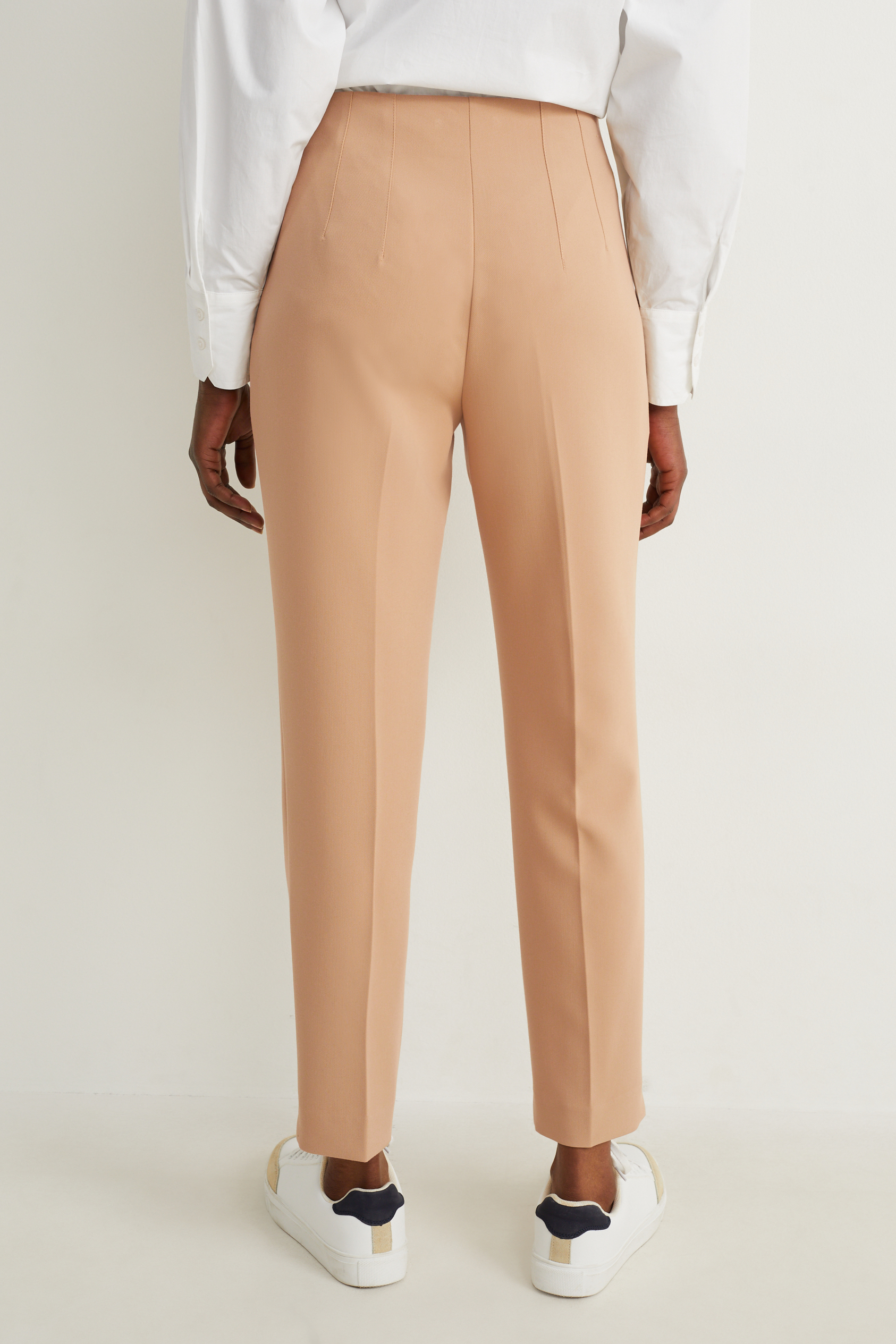 Cloth trousers - high waist - tapered fit