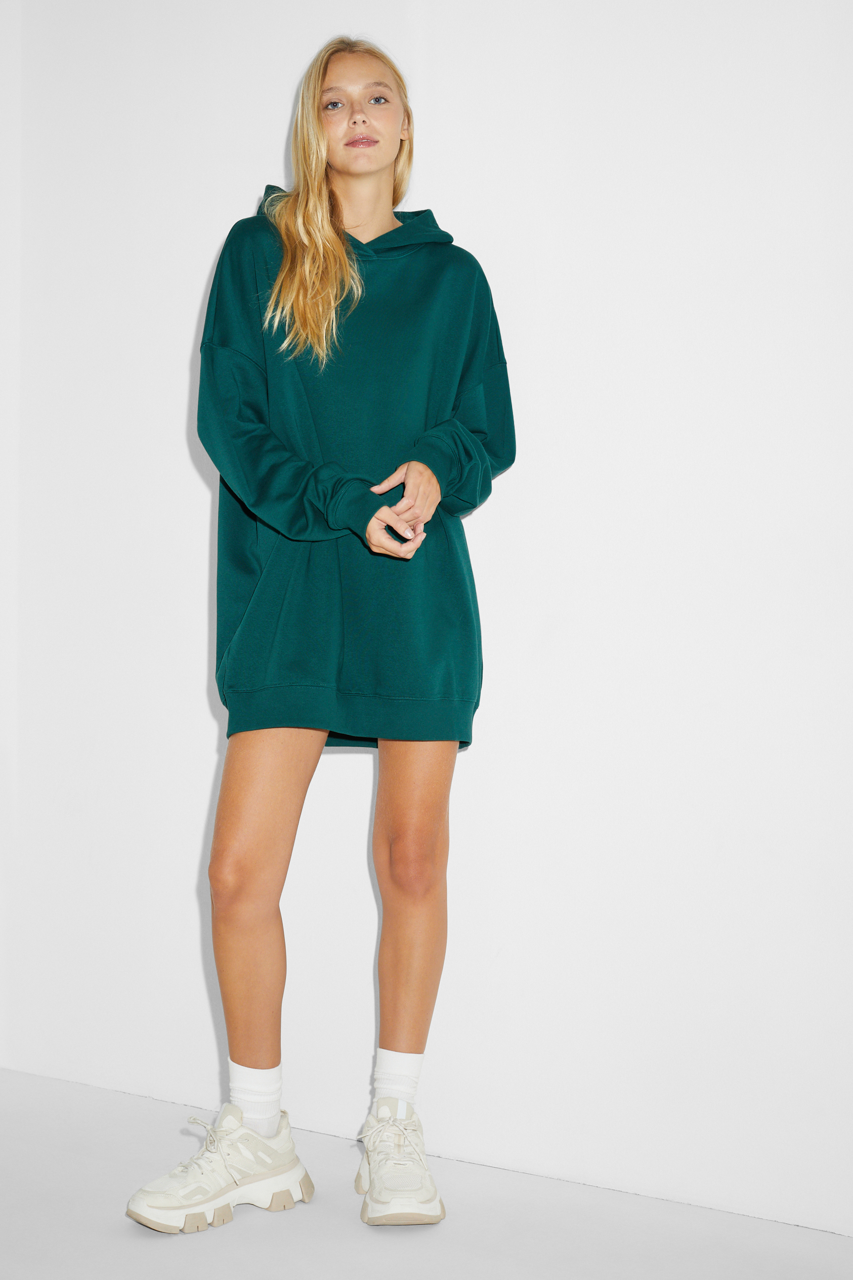 CLOCKHOUSE - sweatshirt dress with hood