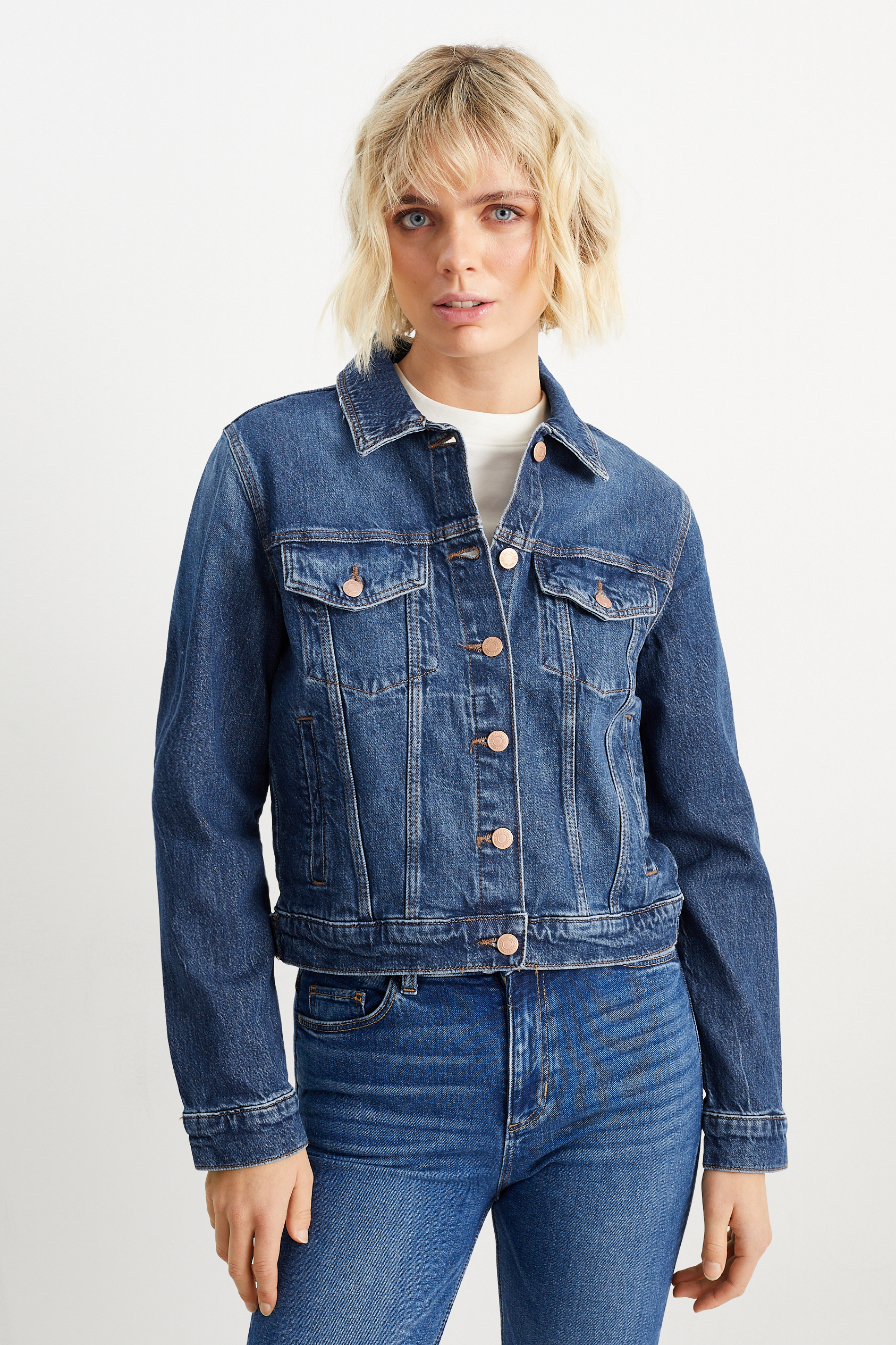 Denim jacket - LYCRA?