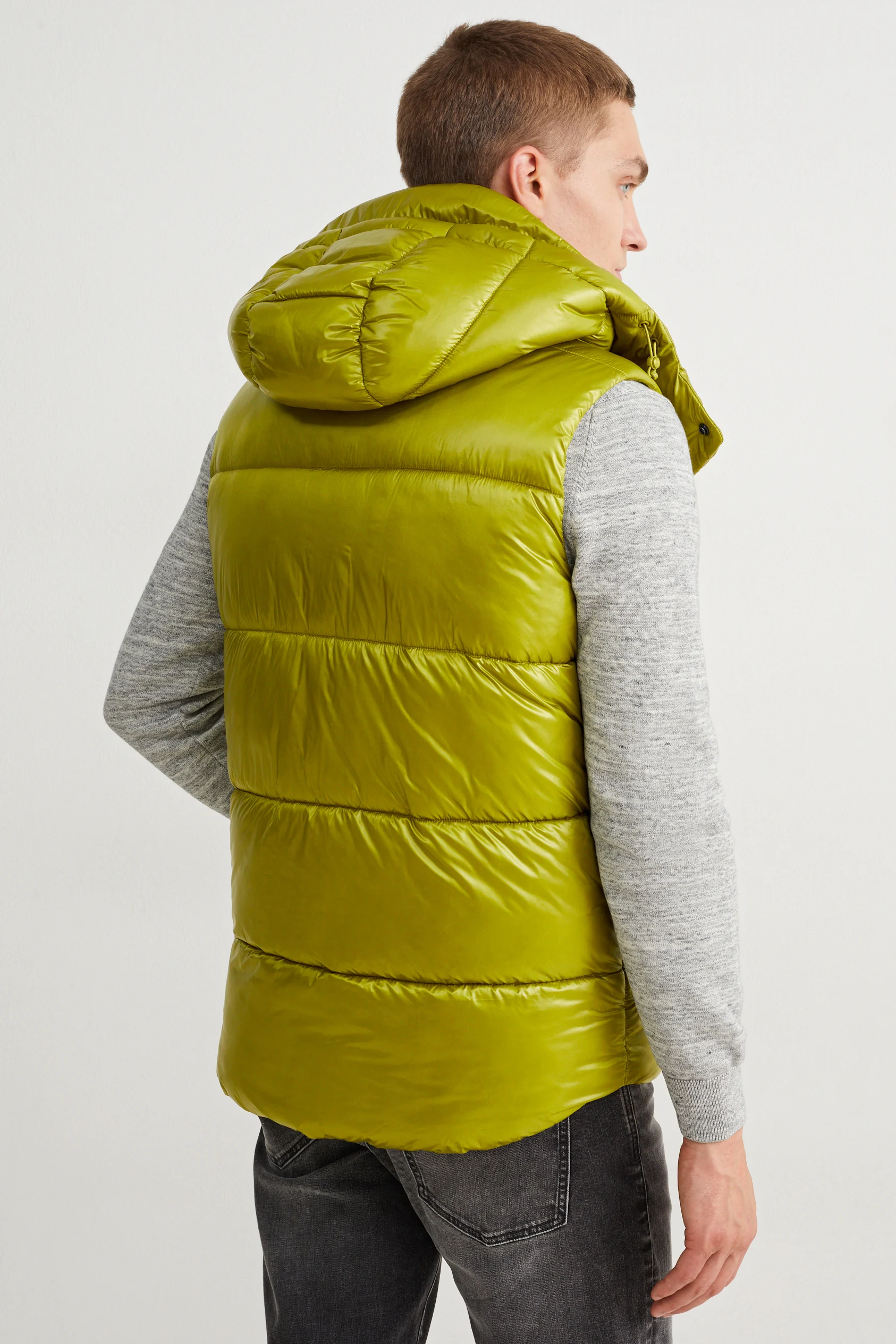 Quilted gilet with hood