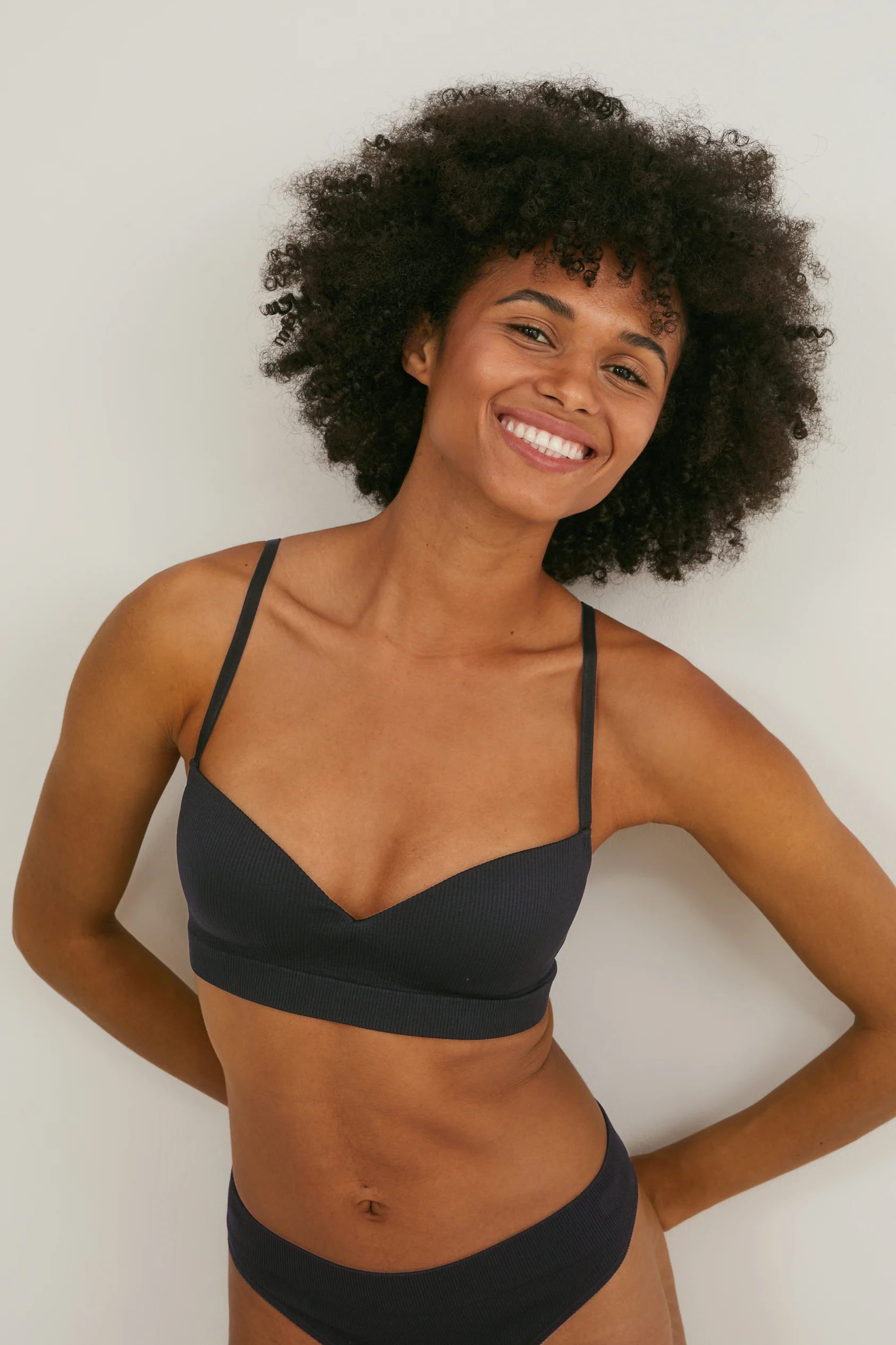 Non-wired bra - DEMI - padded - seamless