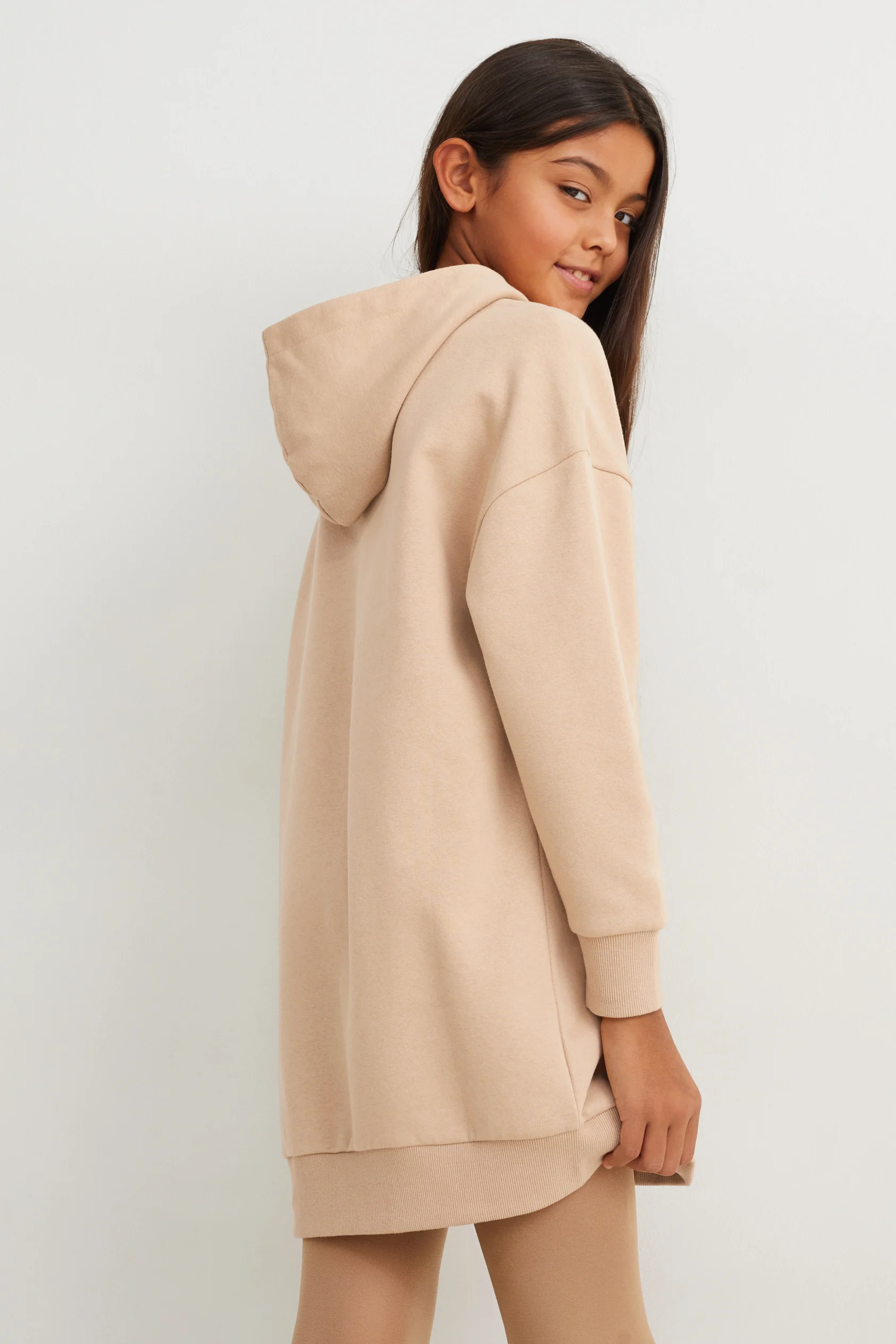 Sweatshirt dress with hood