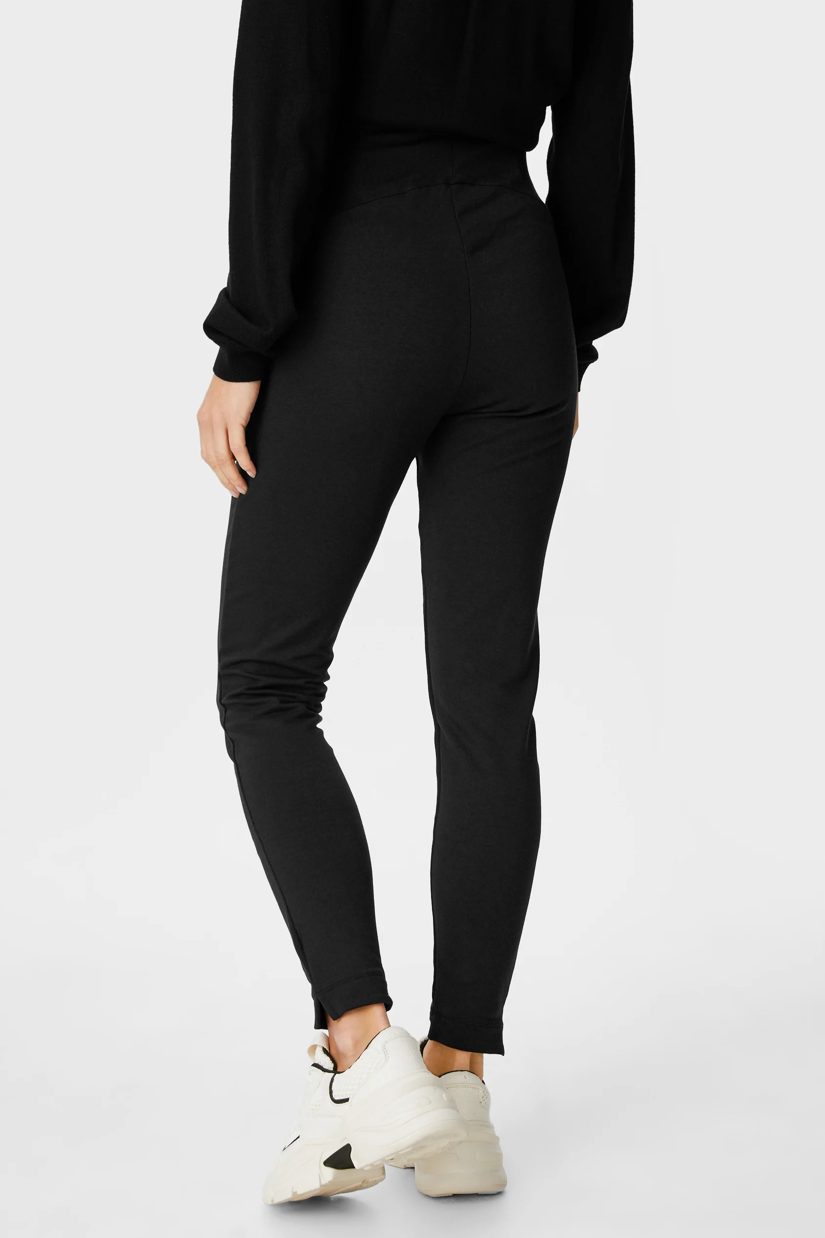 Maternity thermal leggings