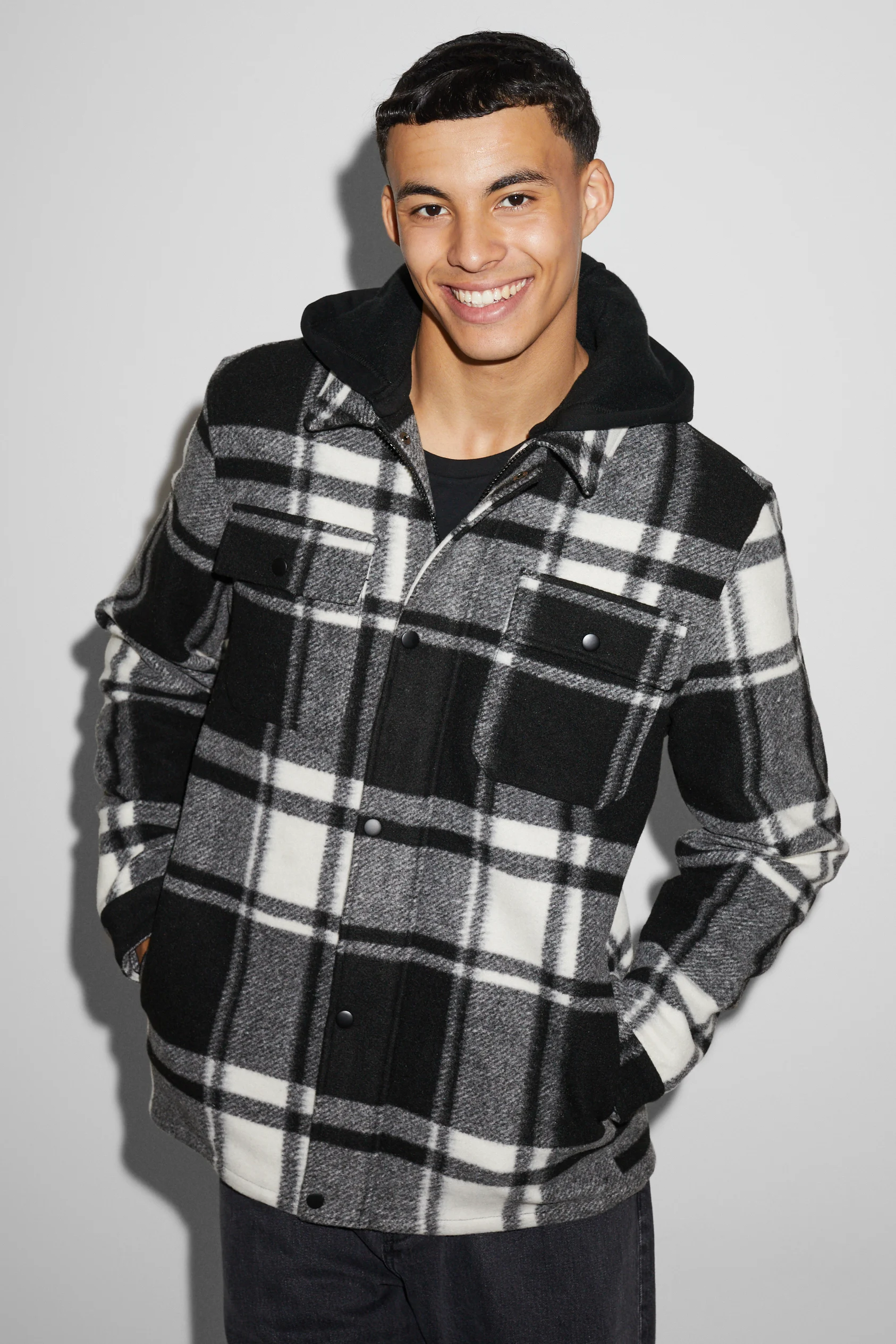 Shirt jacket with hood - check