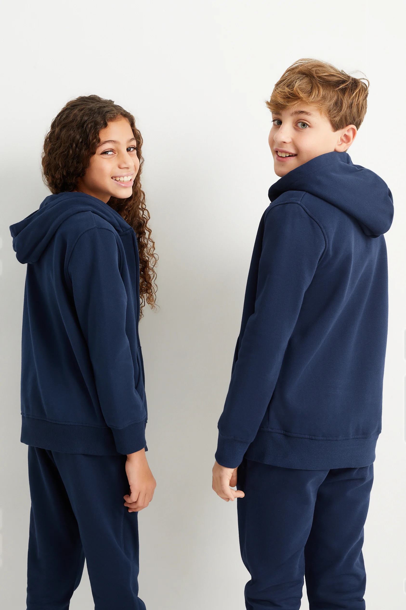 Zip-through sweatshirt with hood - genderneutral