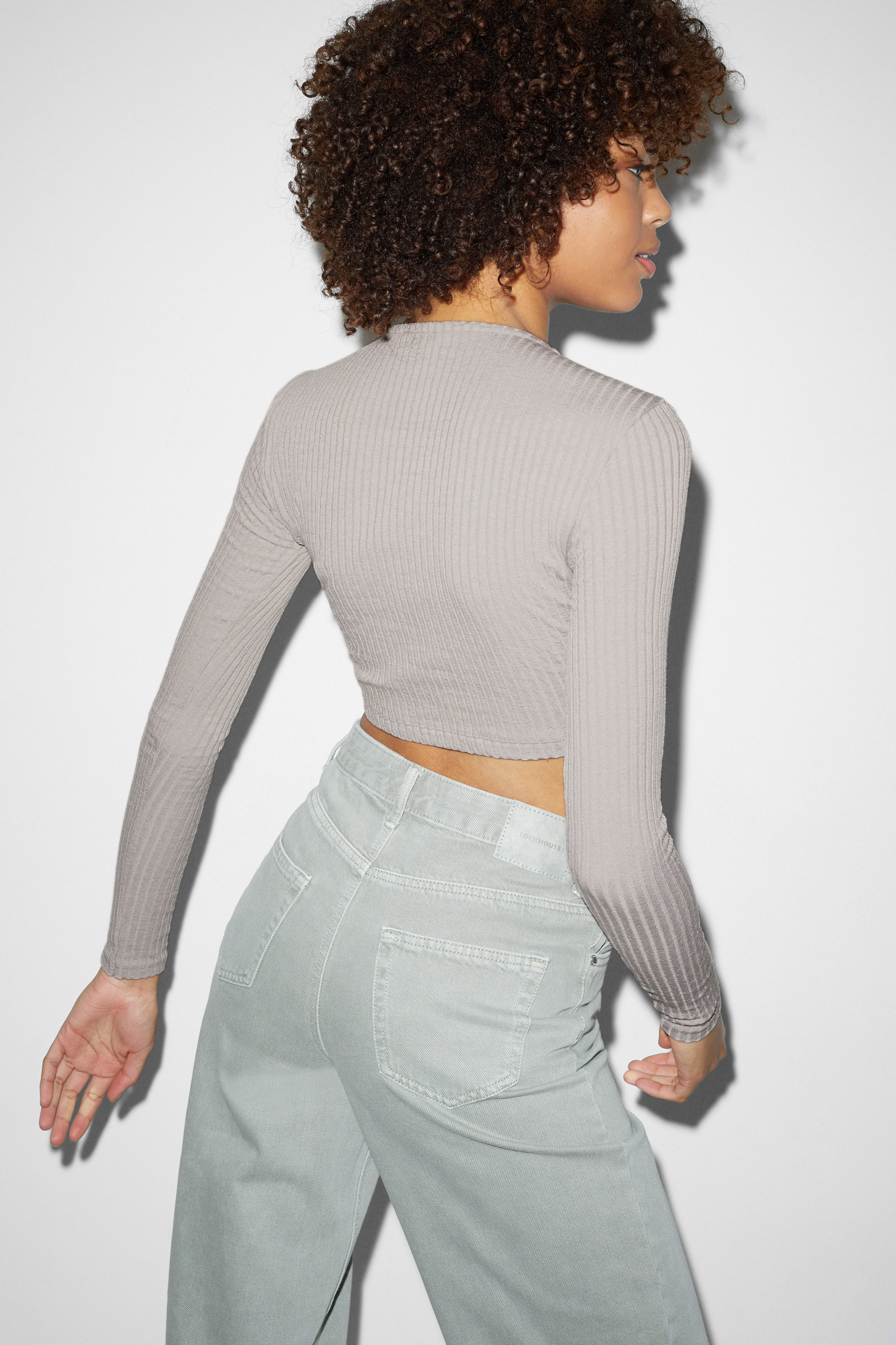 CLOCKHOUSE - cropped long sleeve top