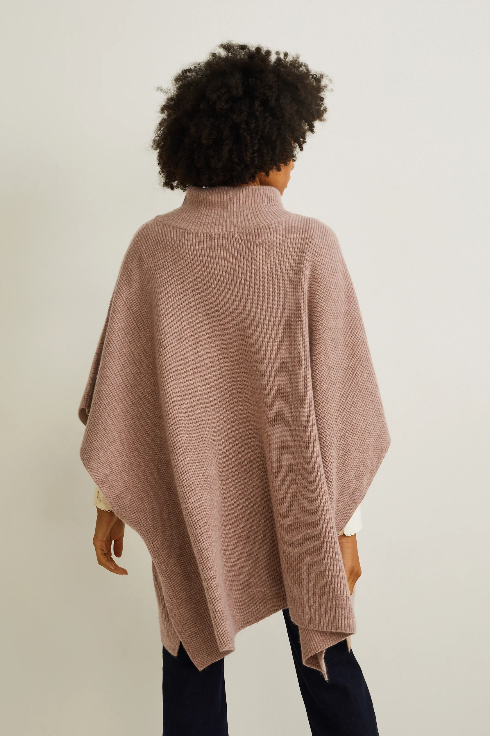 Knitted cashmere blend poncho