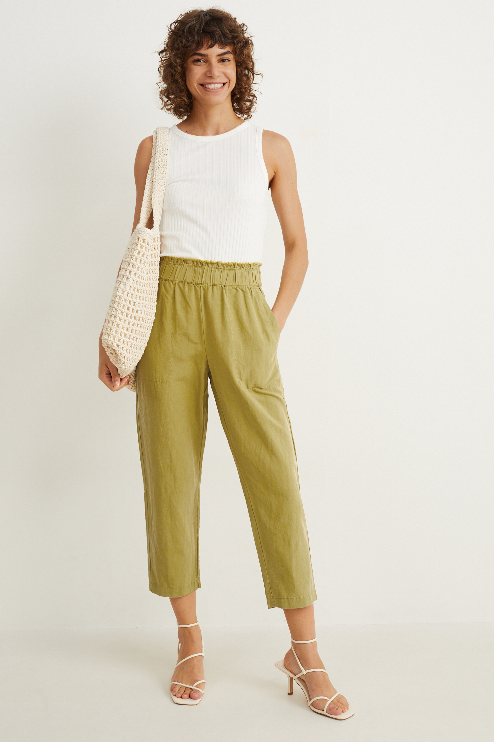 Cloth trousers - high waist - tapered fit