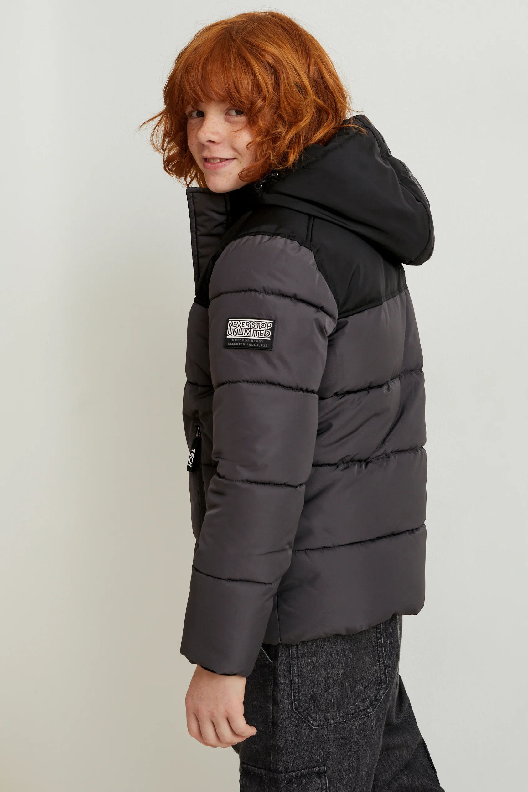 Quilted jacket with hood