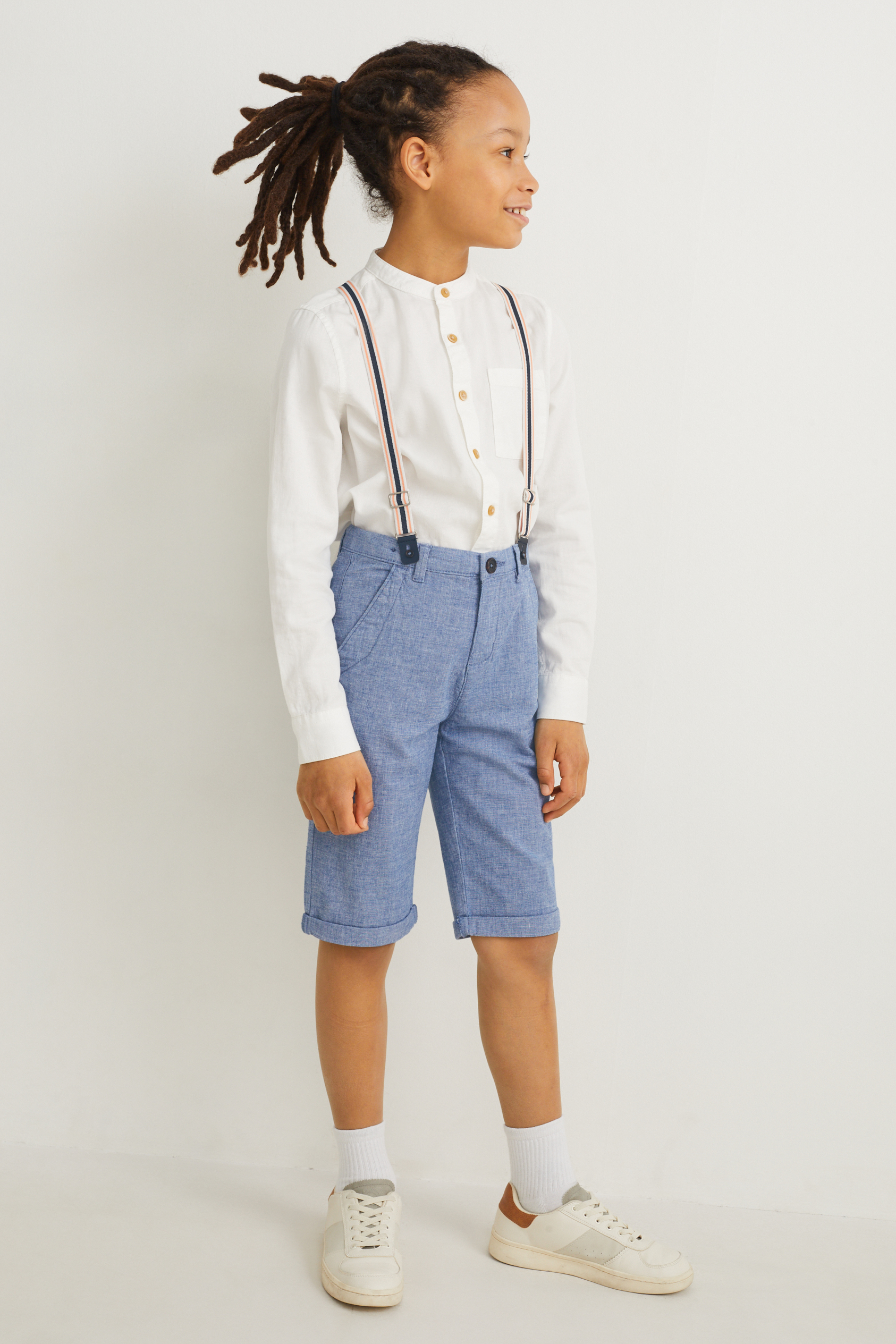 Bermuda shorts with braces - LYCRA?