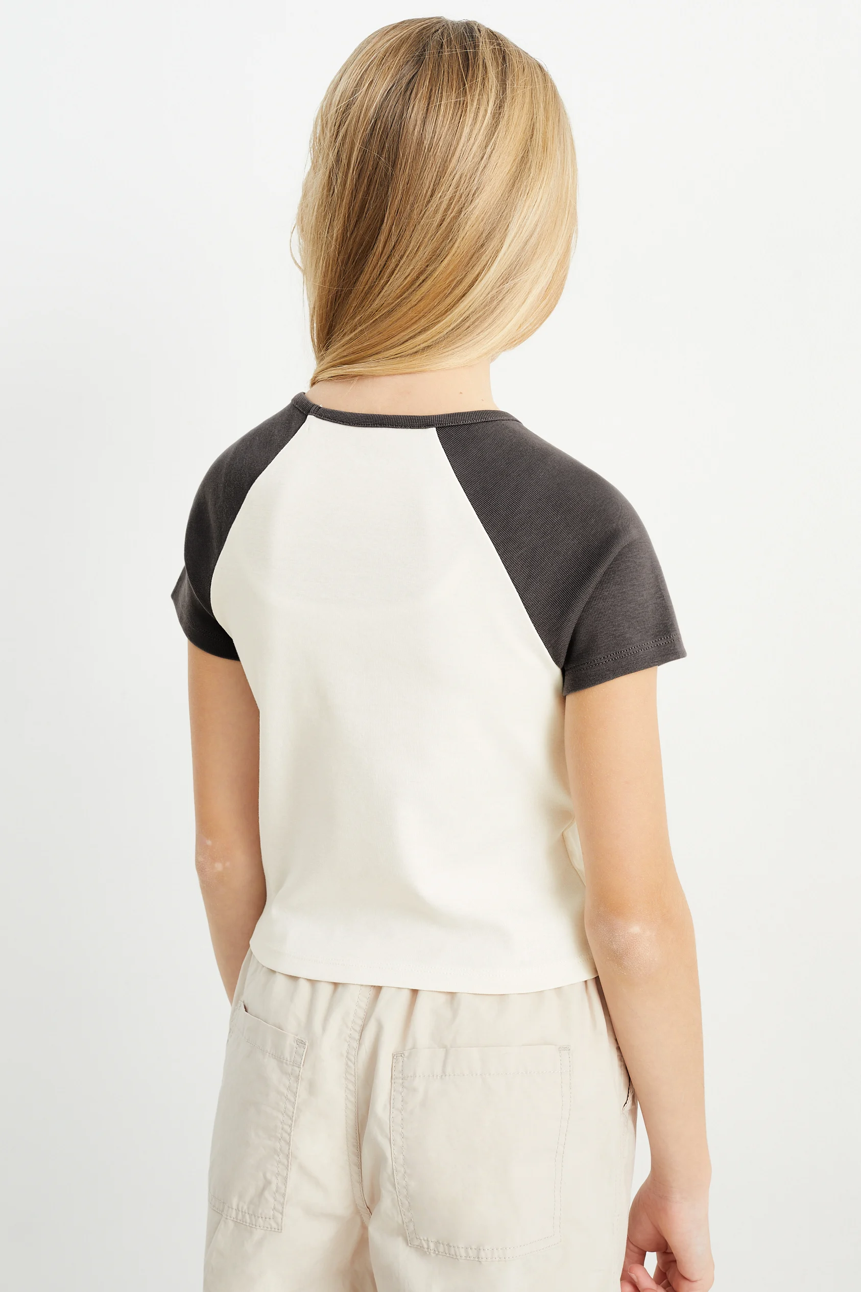 Short sleeve T-shirt