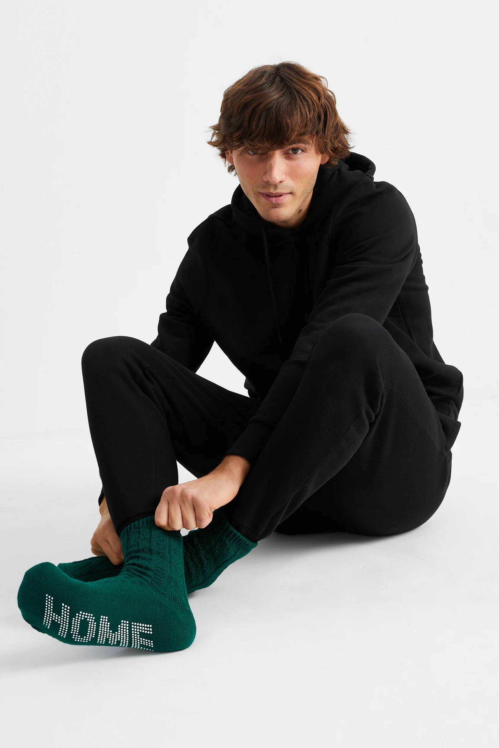 Non-slip socks - cable knit pattern