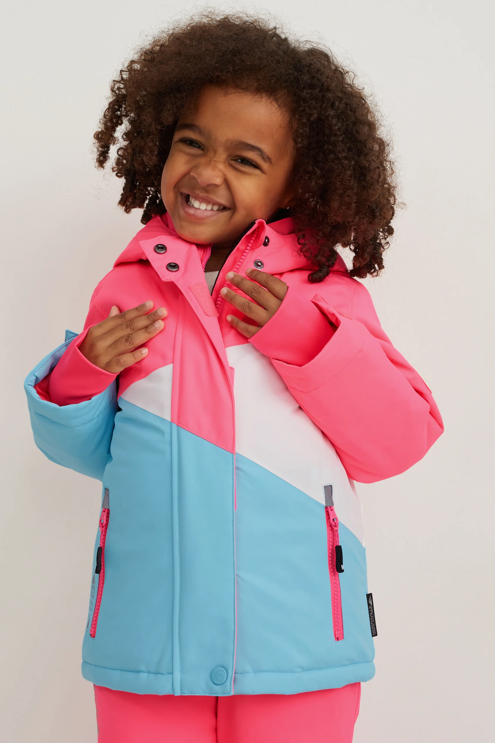 Ski jacket with hood