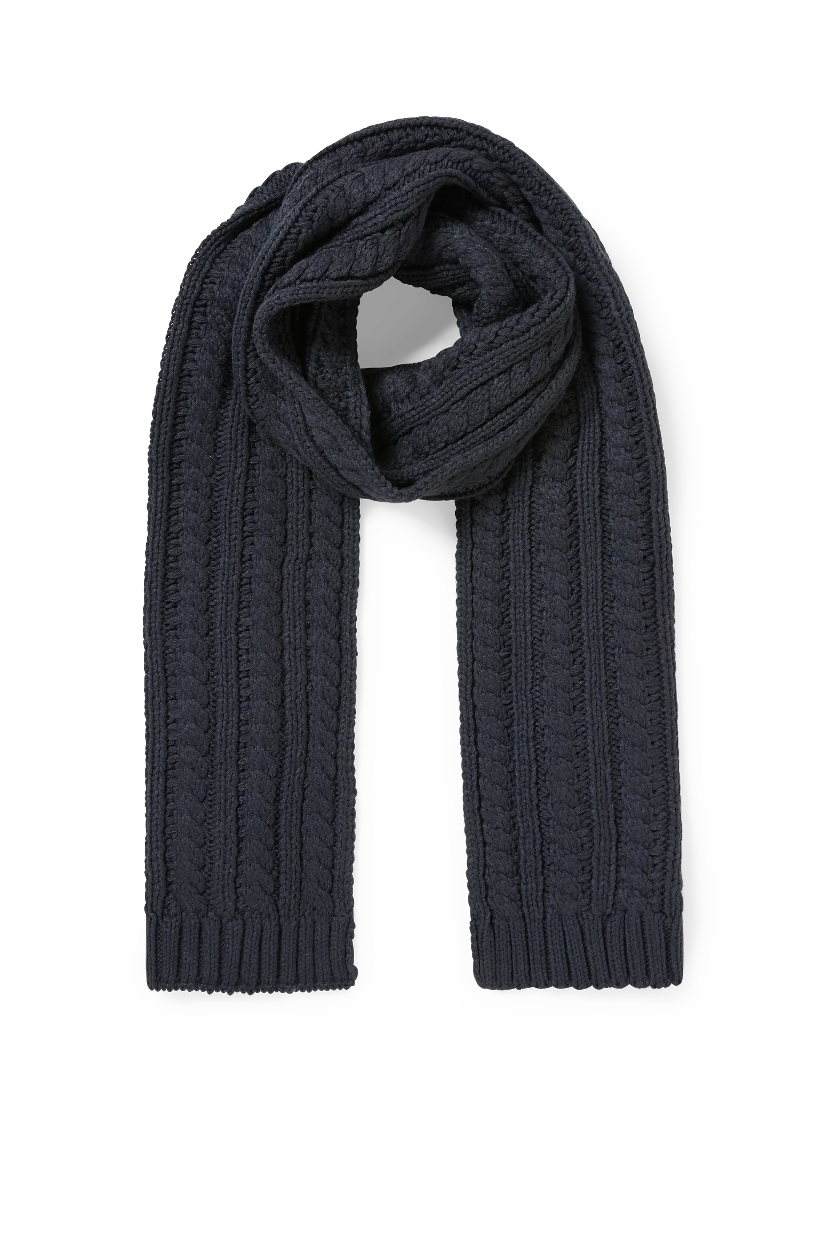 Scarf - cable knit pattern