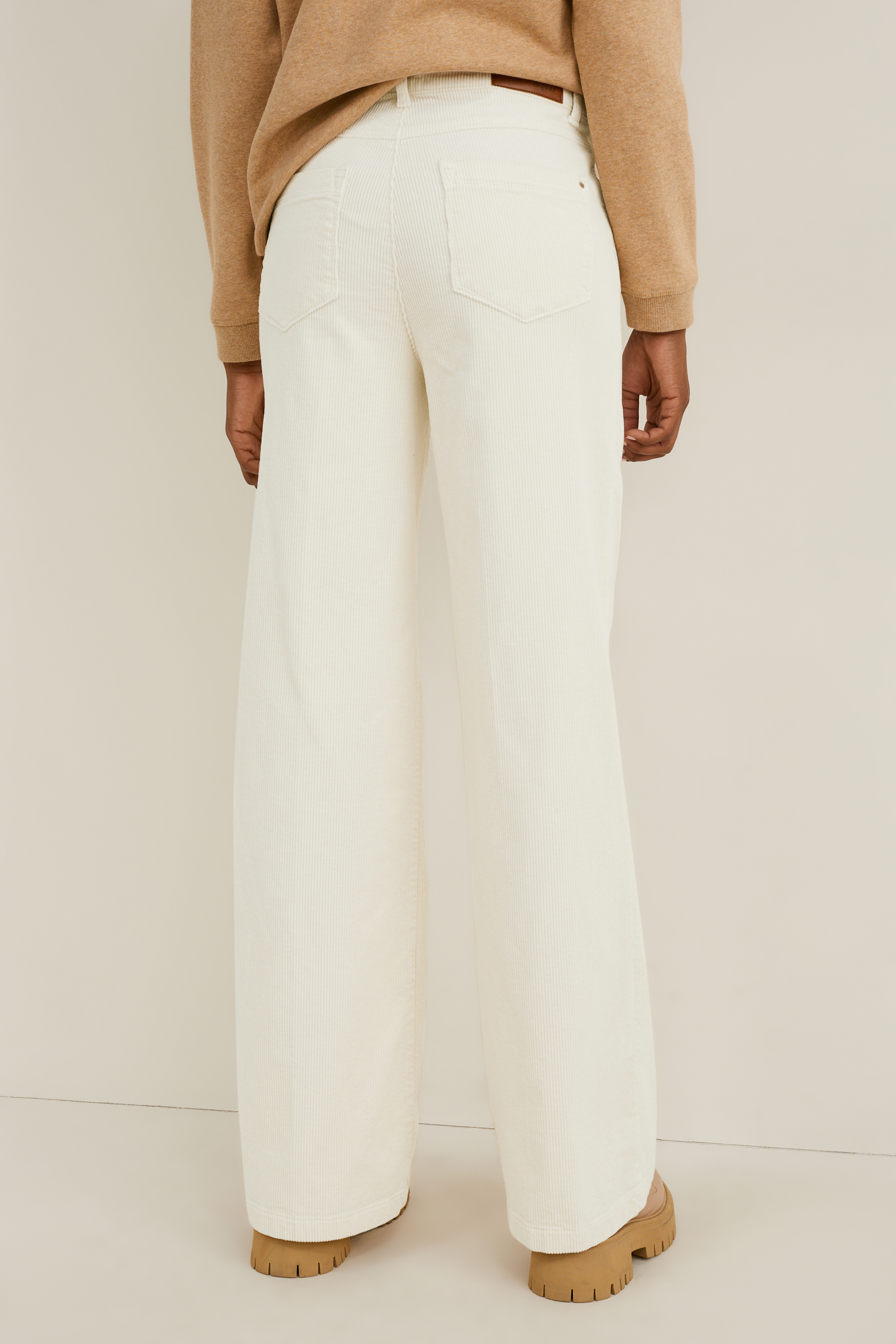 Corduroy trousers - high waist - wide flare