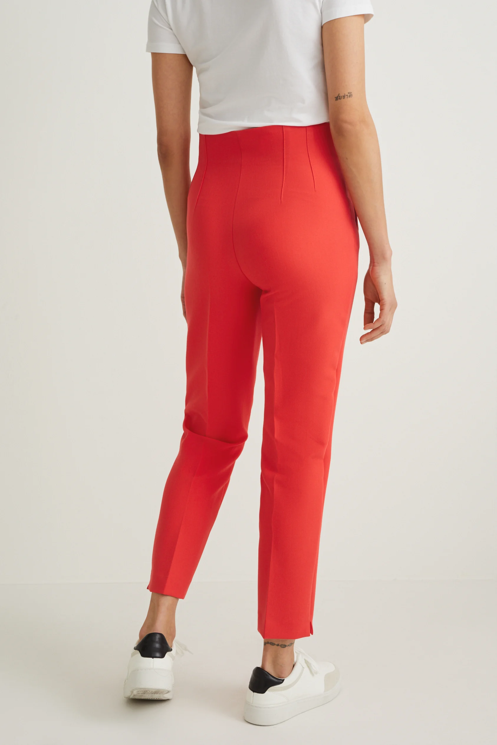 Cloth trousers - high waist - cigarette fit