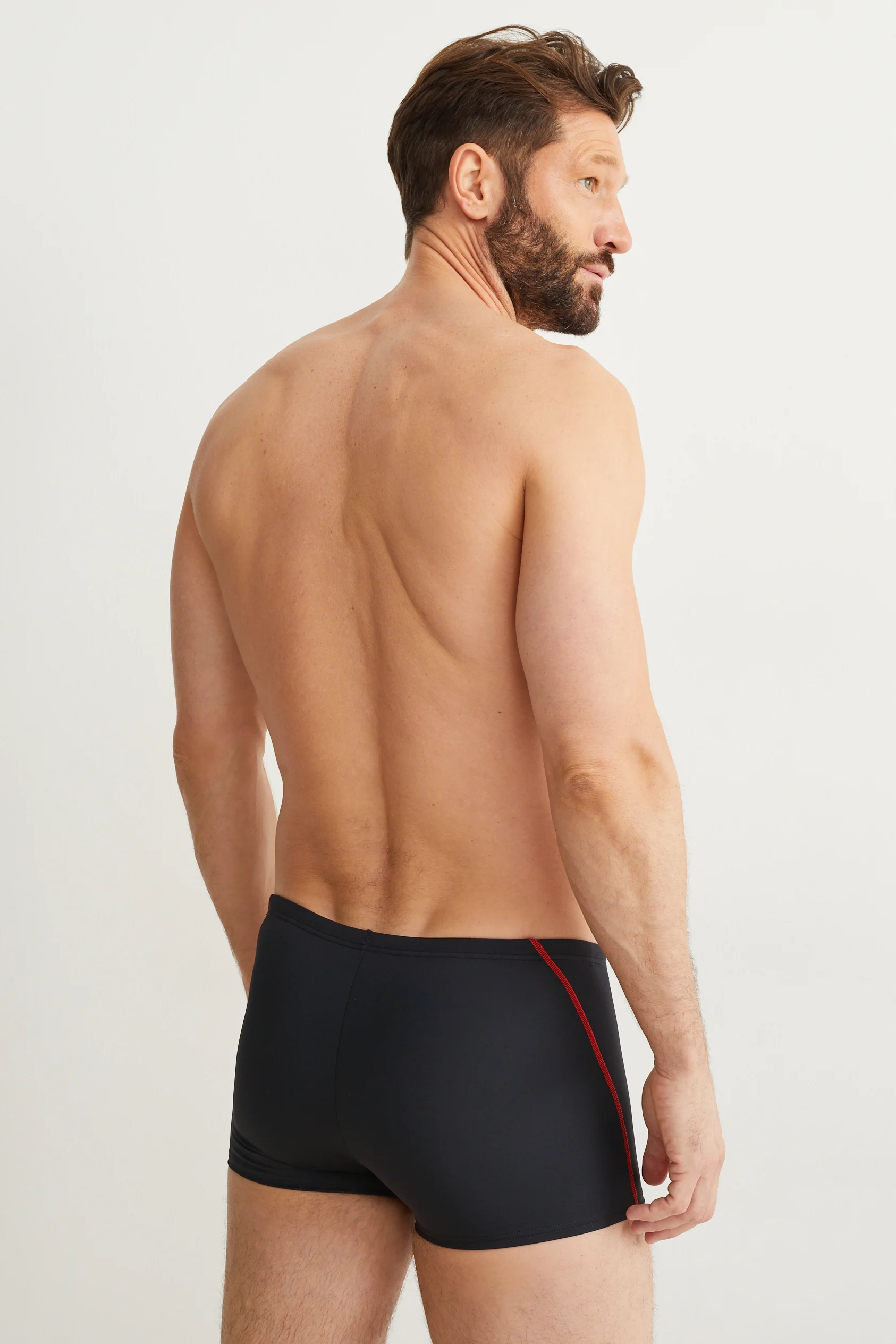 Swim shorts - LYCRA?