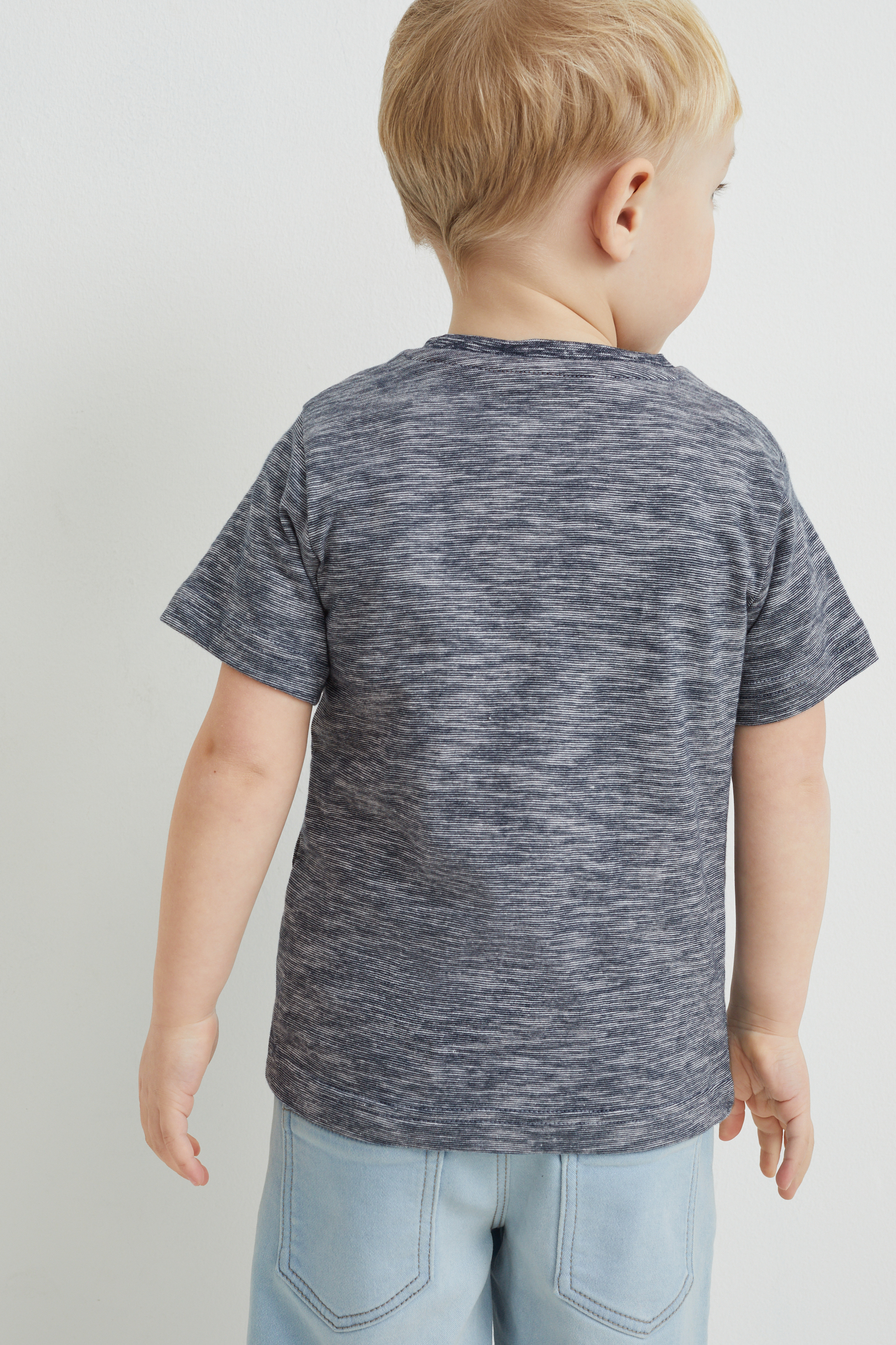 Dinosaur - short sleeve T-shirt