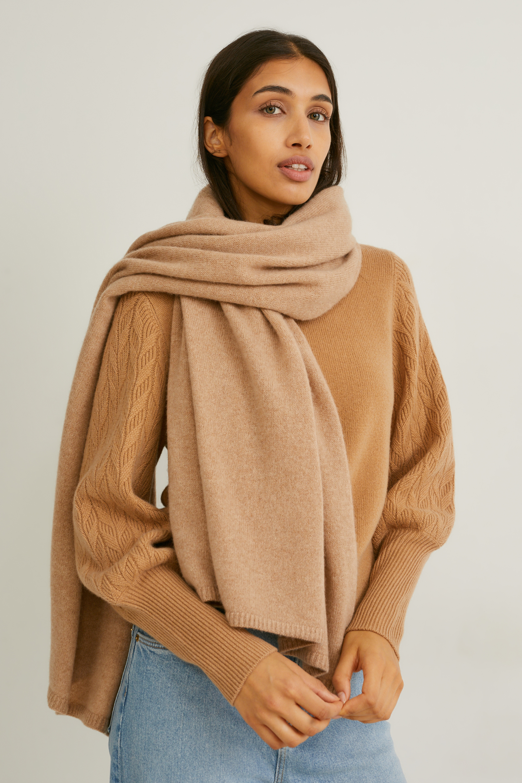 Cashmere scarf