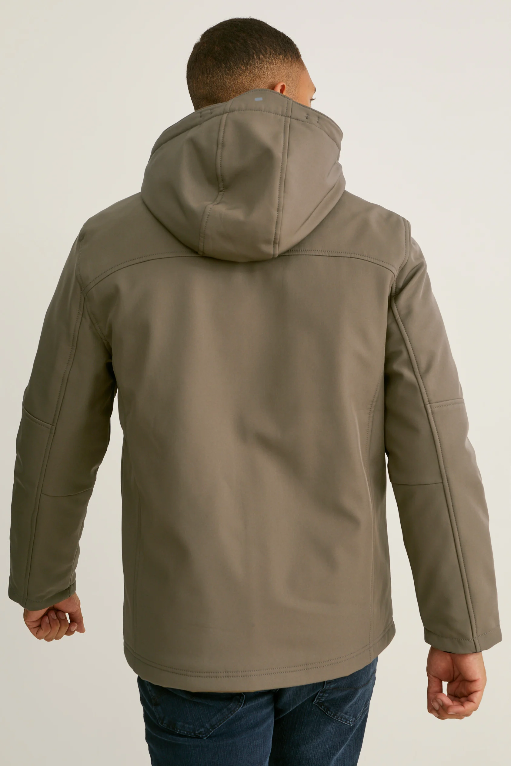 Softshell jacket with hood