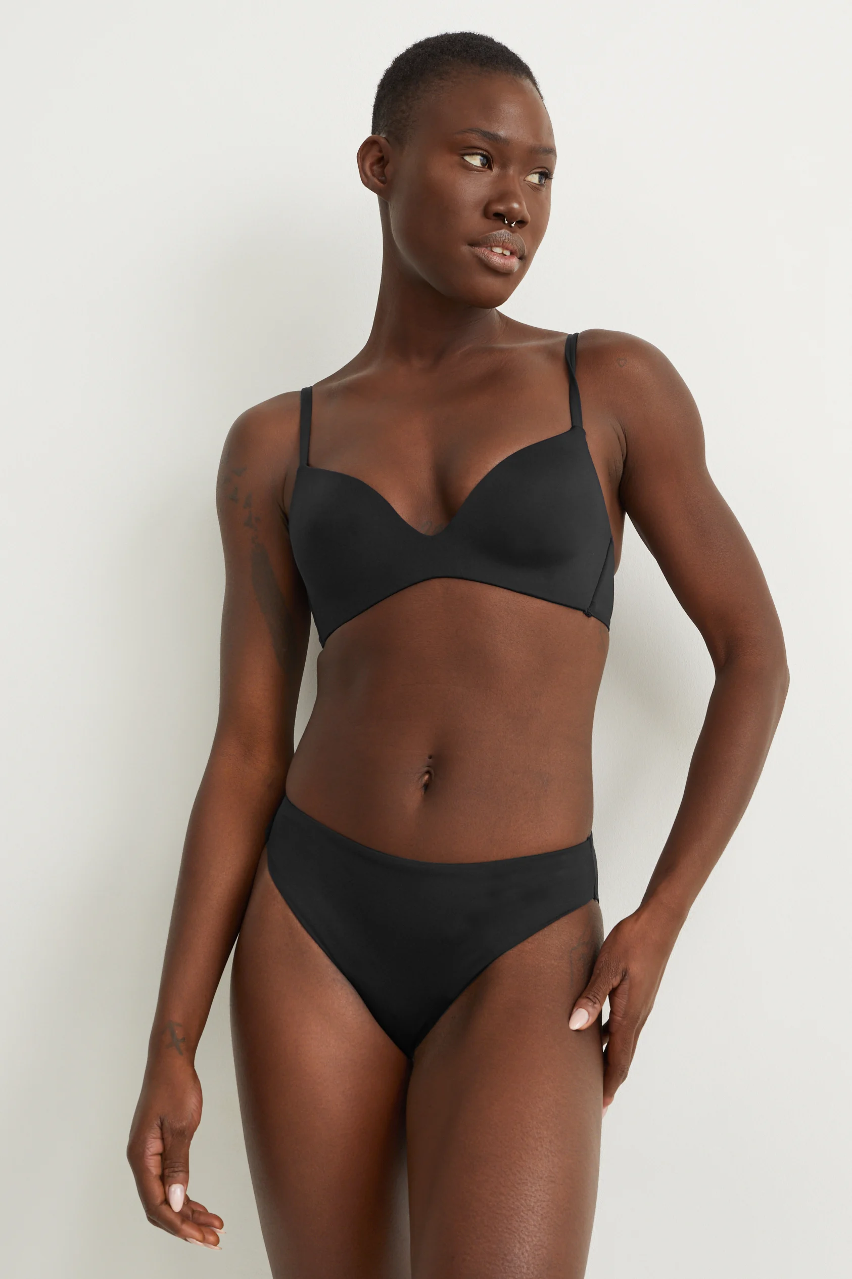 Bikini bottoms - mid waist - LYCRA? XTRA LIFE?