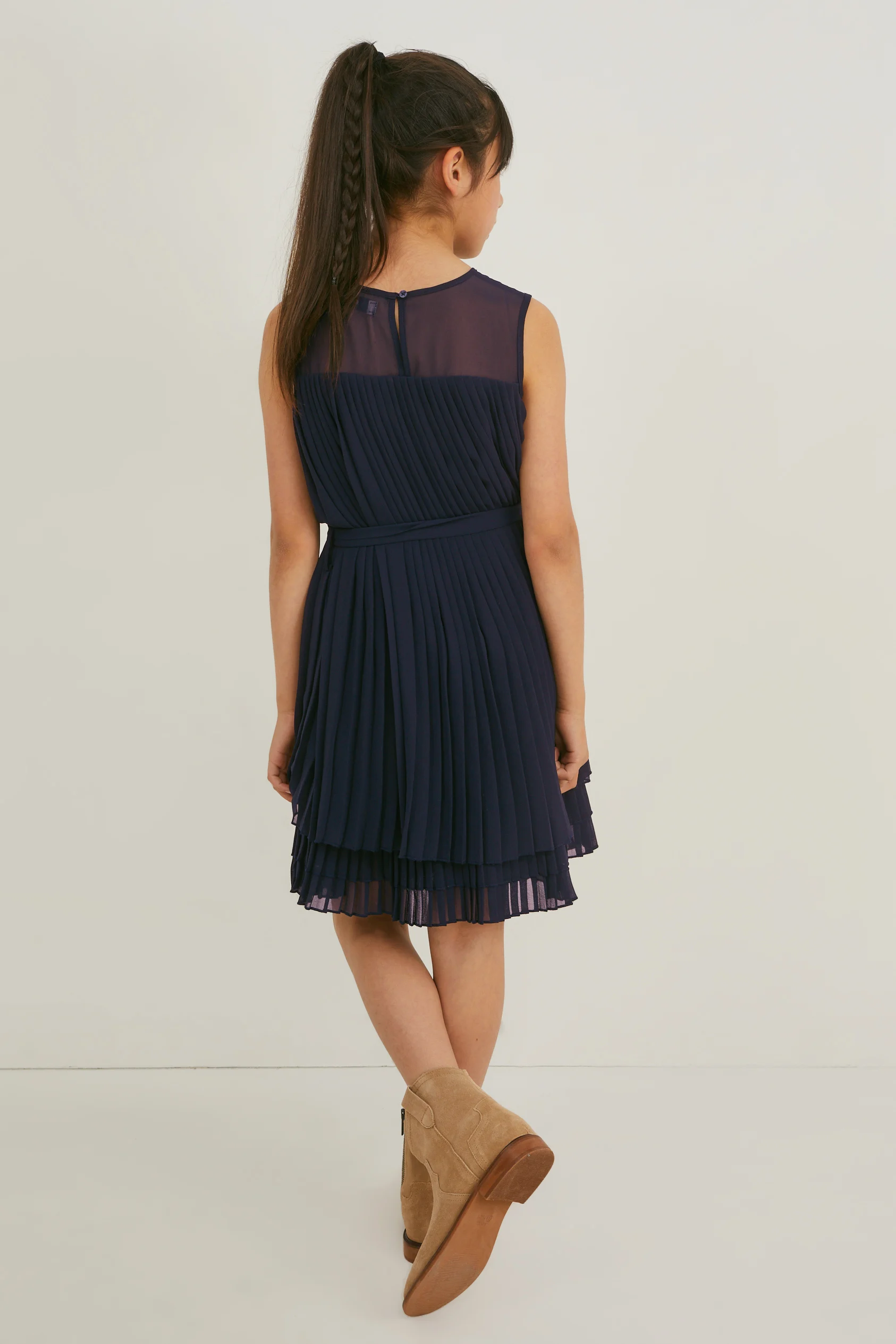 Chiffon dress - pleated
