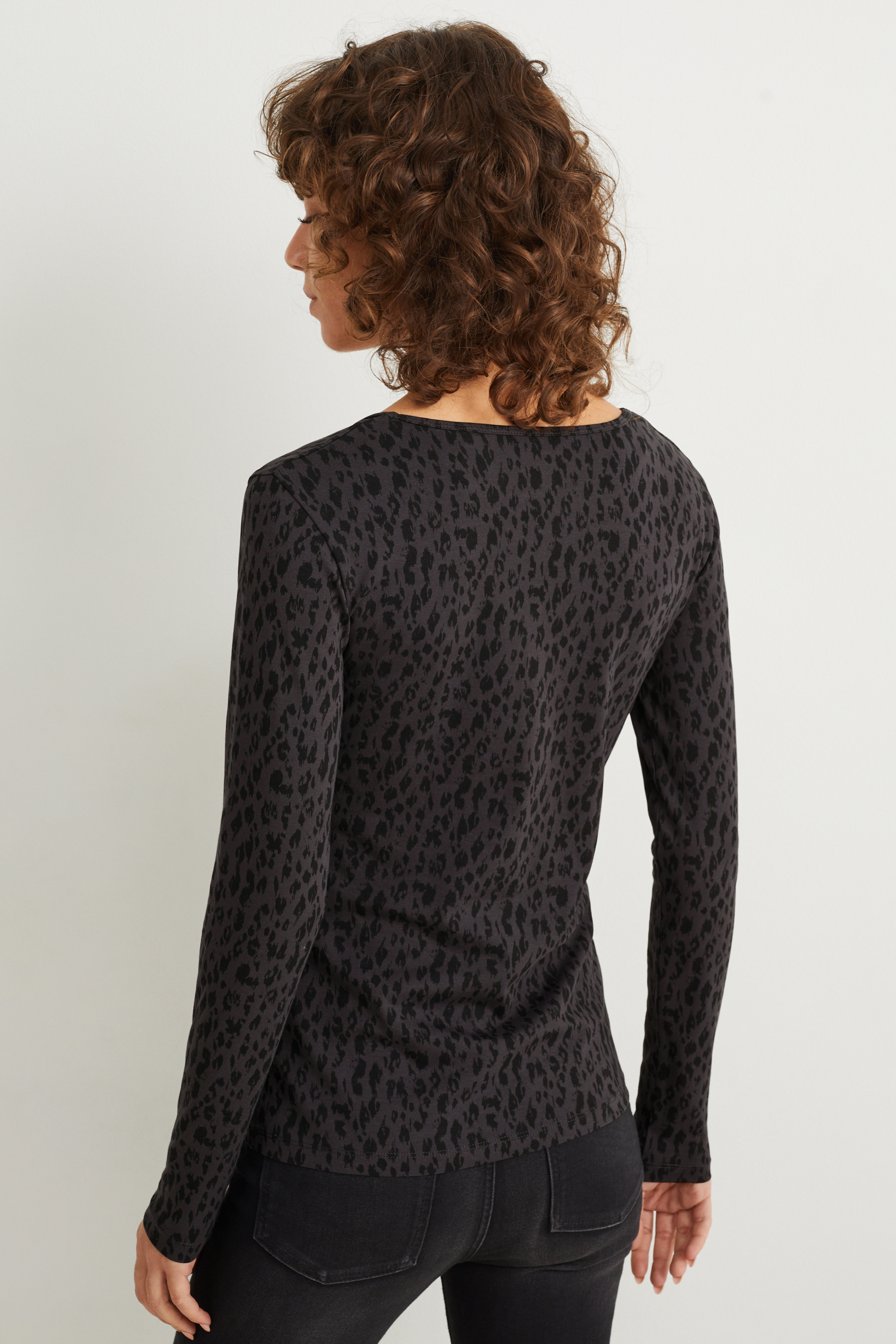Basic long sleeve top - patterned