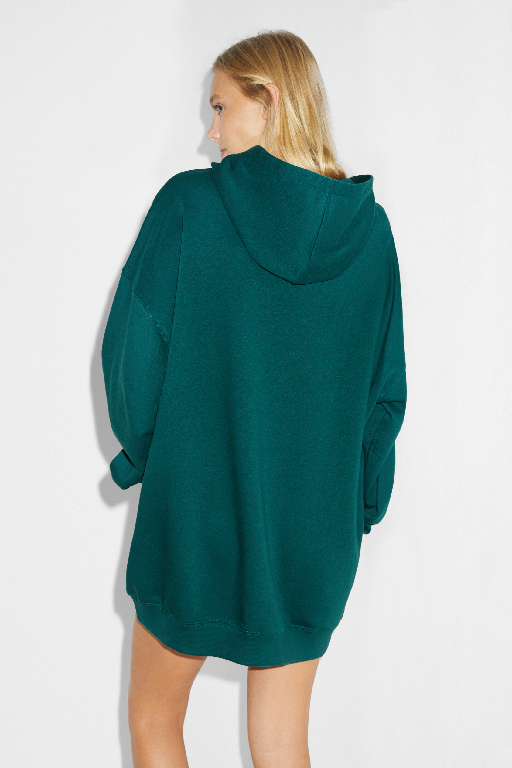 CLOCKHOUSE - sweatshirt dress with hood