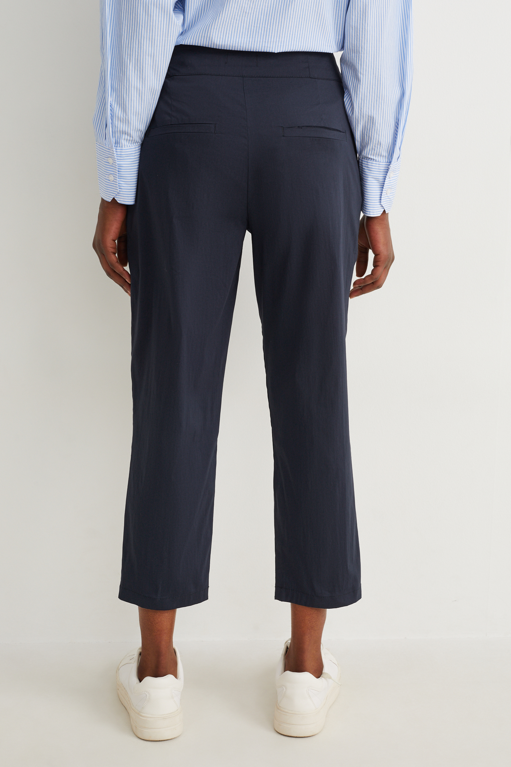 Cloth trousers - high waist - tapered fit