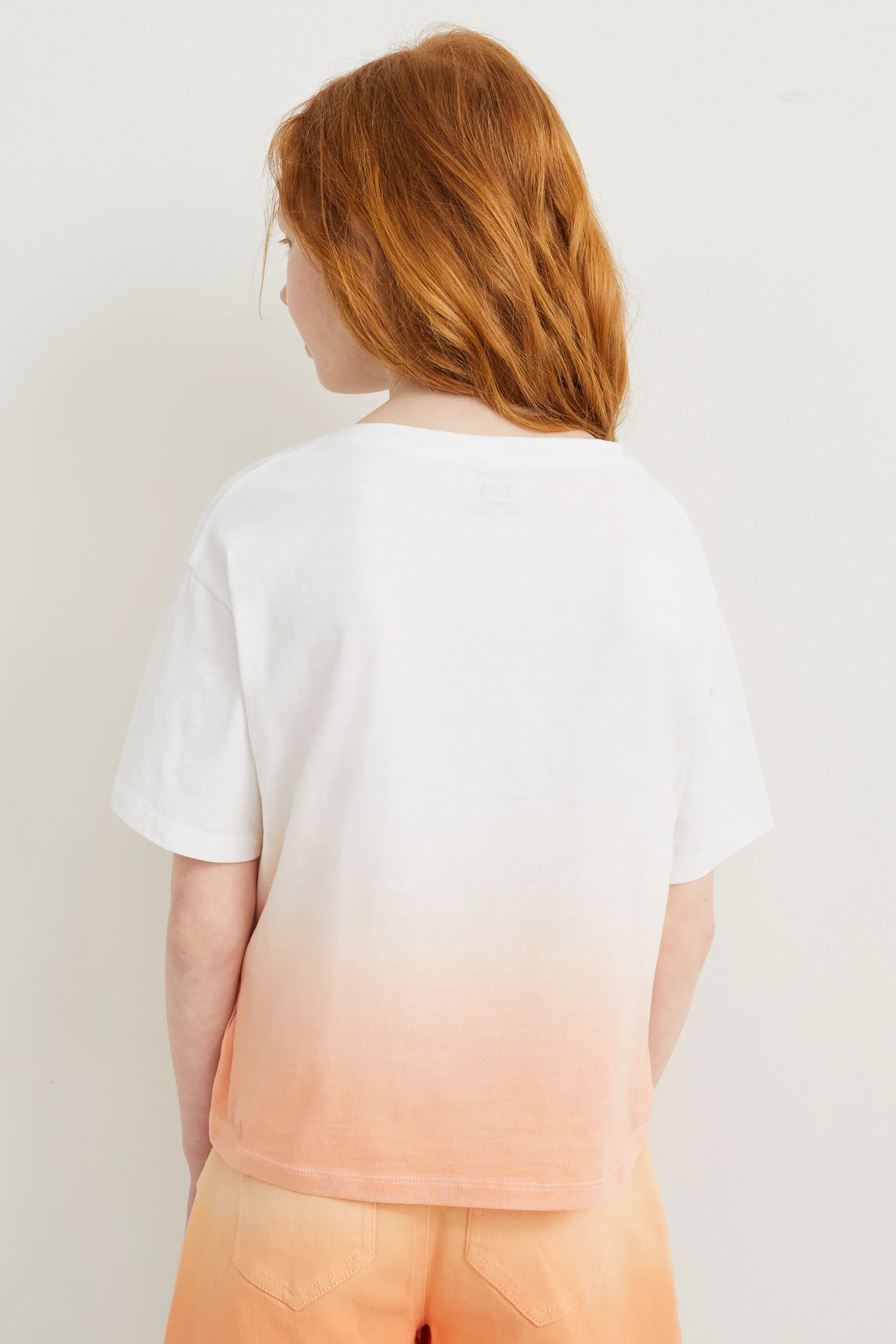 Short sleeve T-shirt