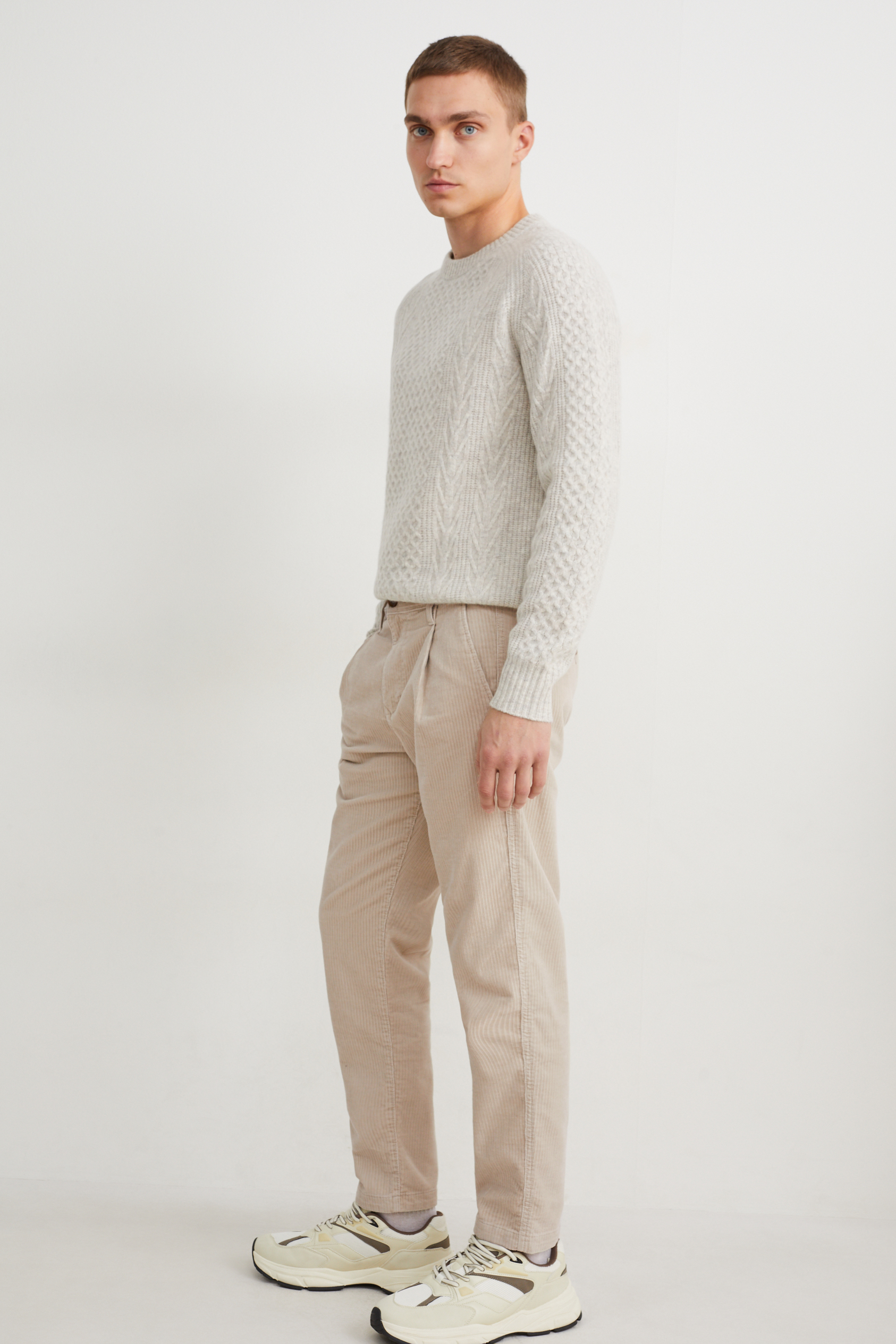 Corduroy chinos - tapered fit