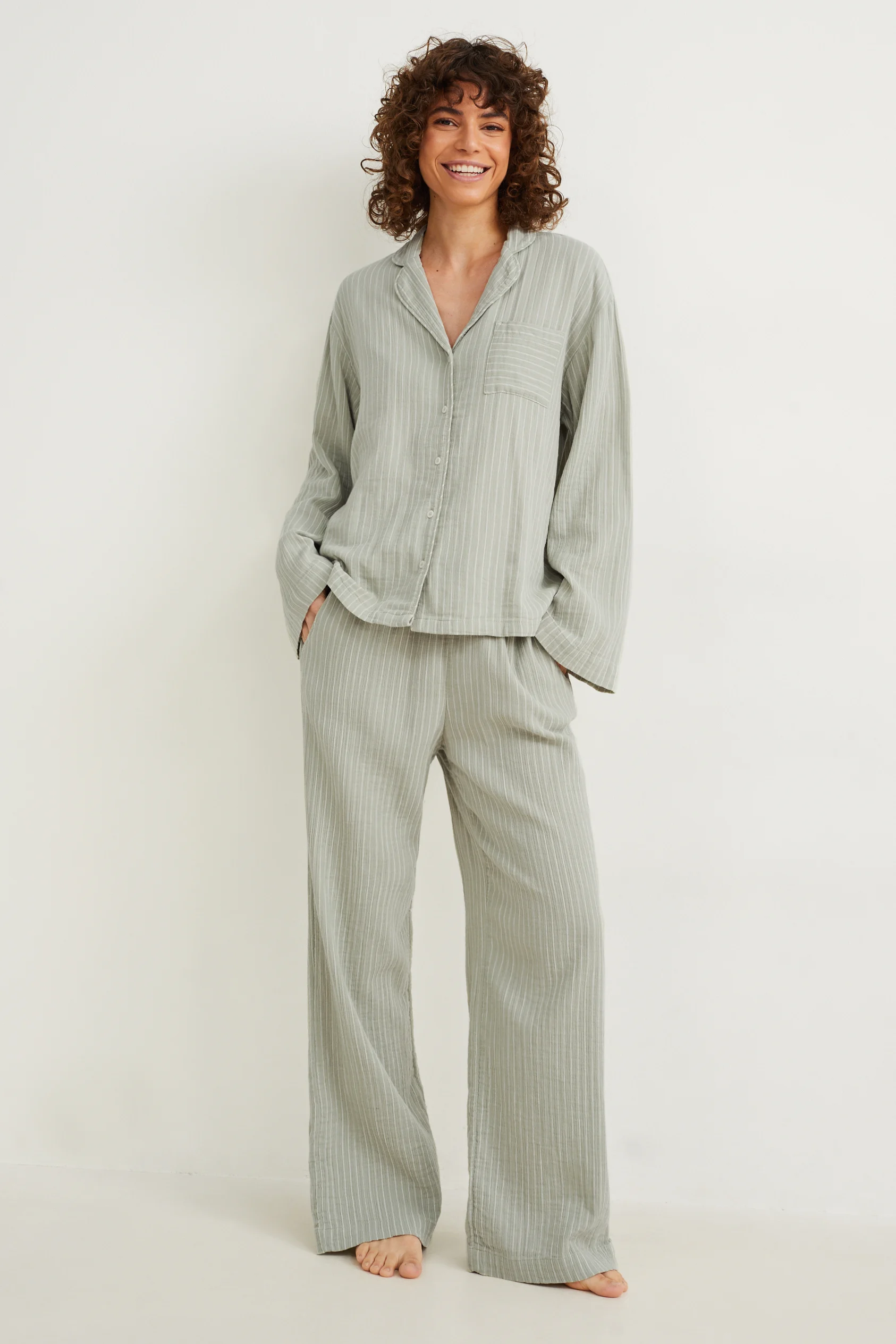 Pyjama top - striped