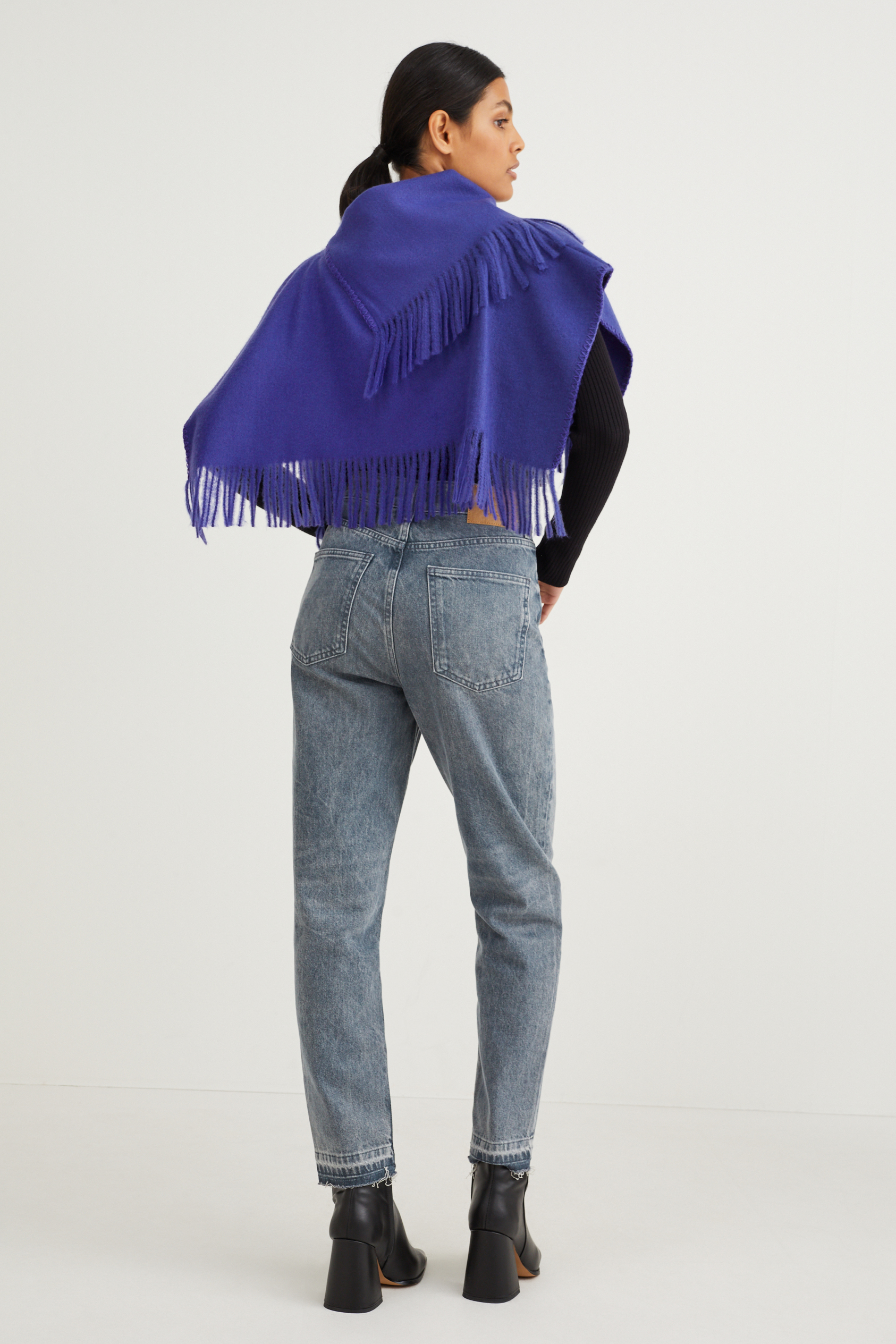 Cropped poncho