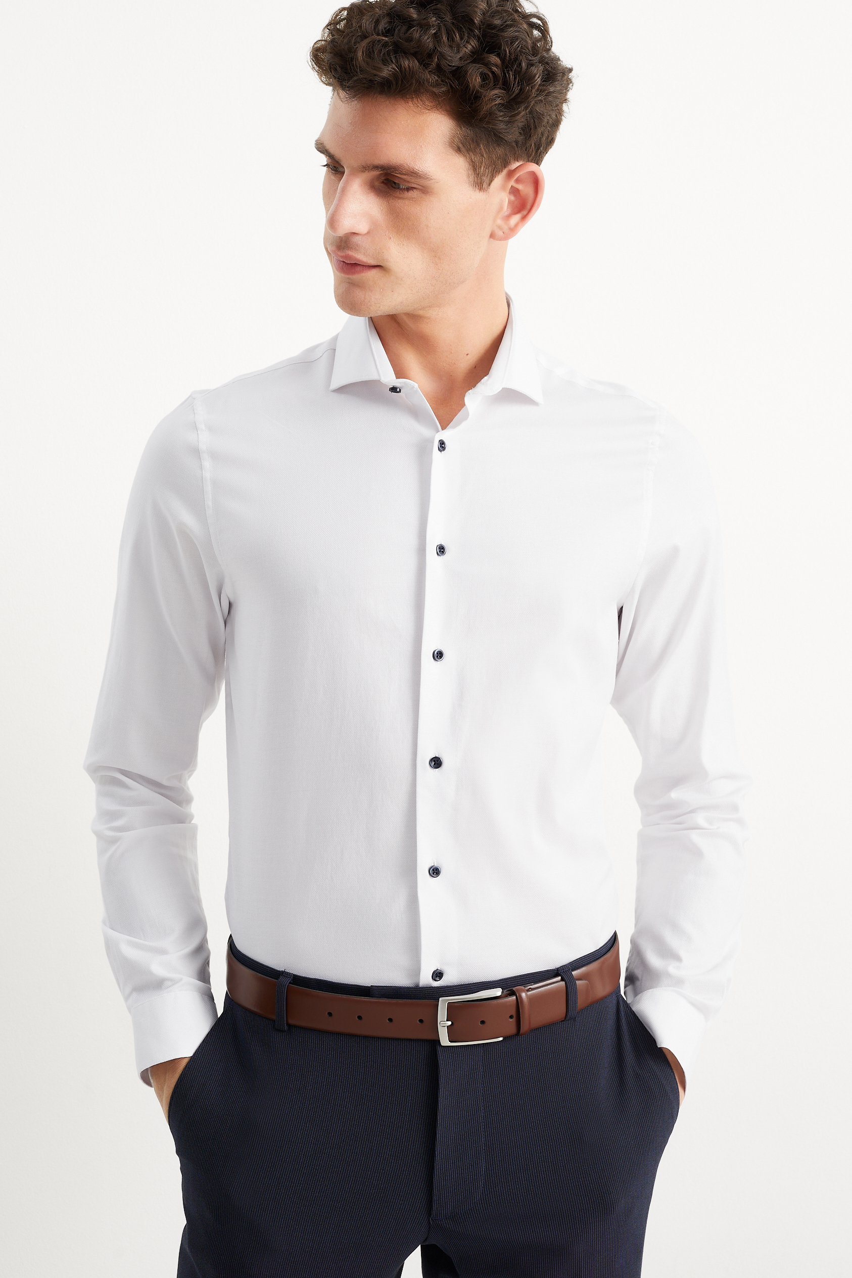 Business shirt - body fit - cutaway collar  - LYCRA?