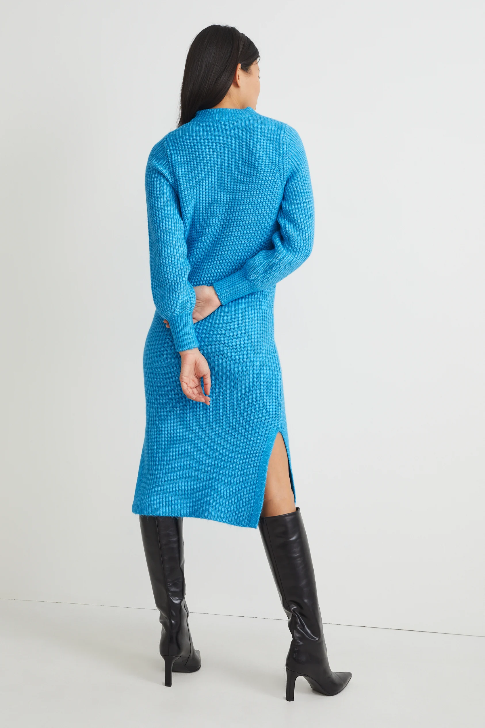 Knitted dress with alpaca