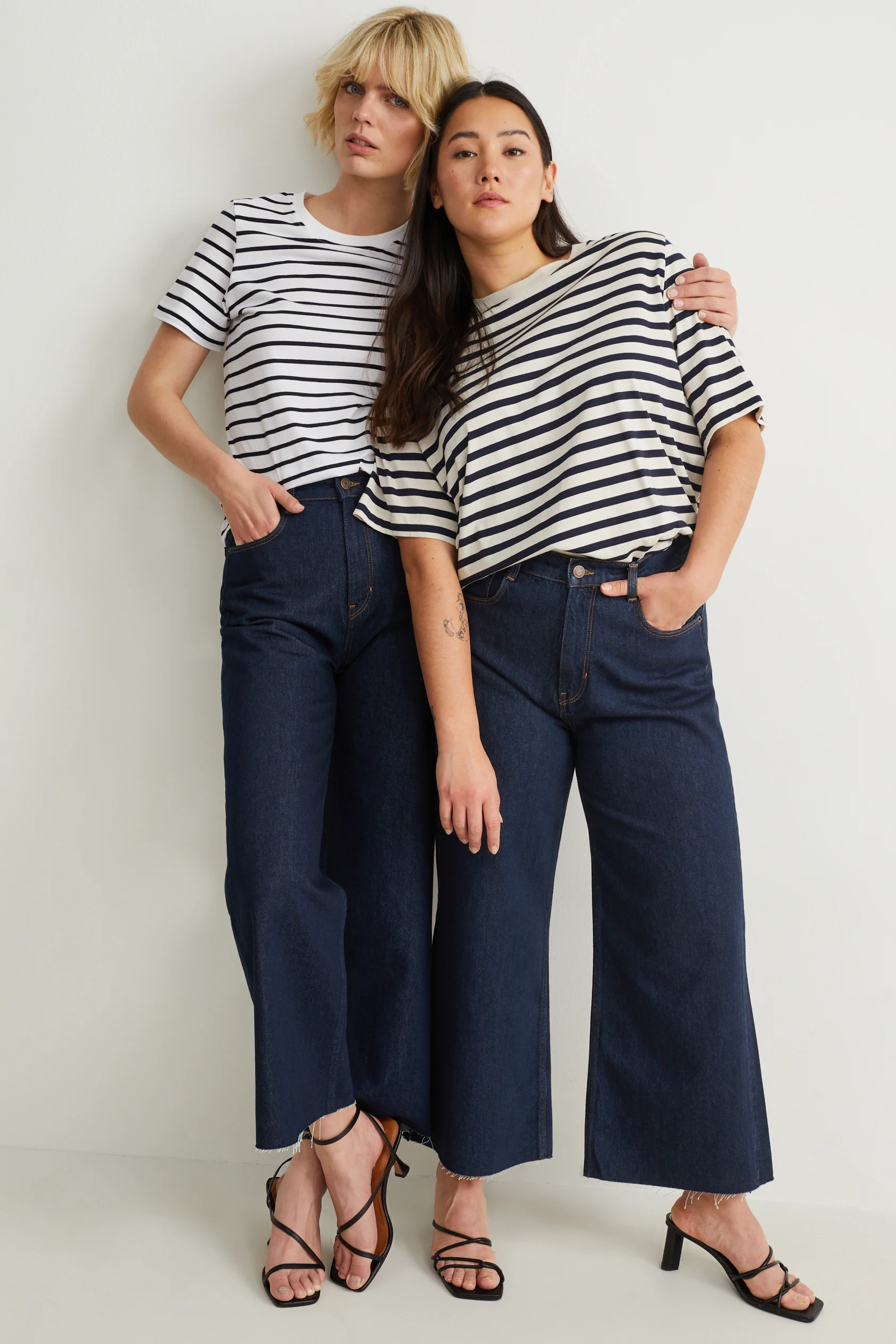 Loose fit jeans - high waist