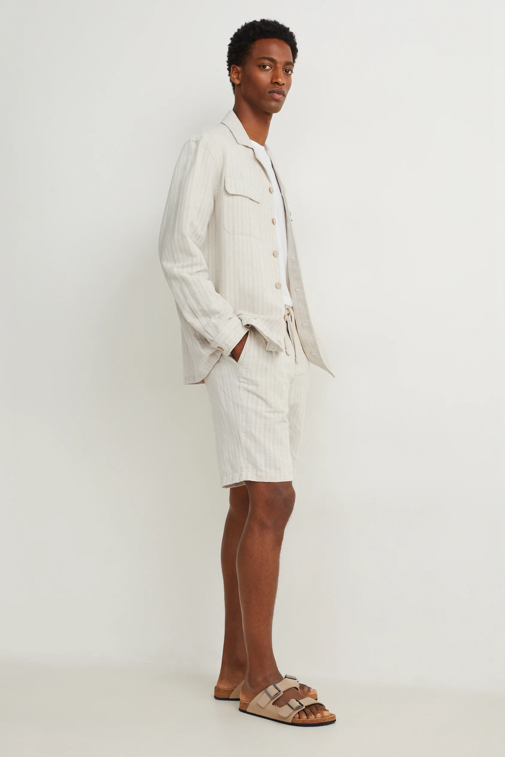 Shorts - linen blend - striped
