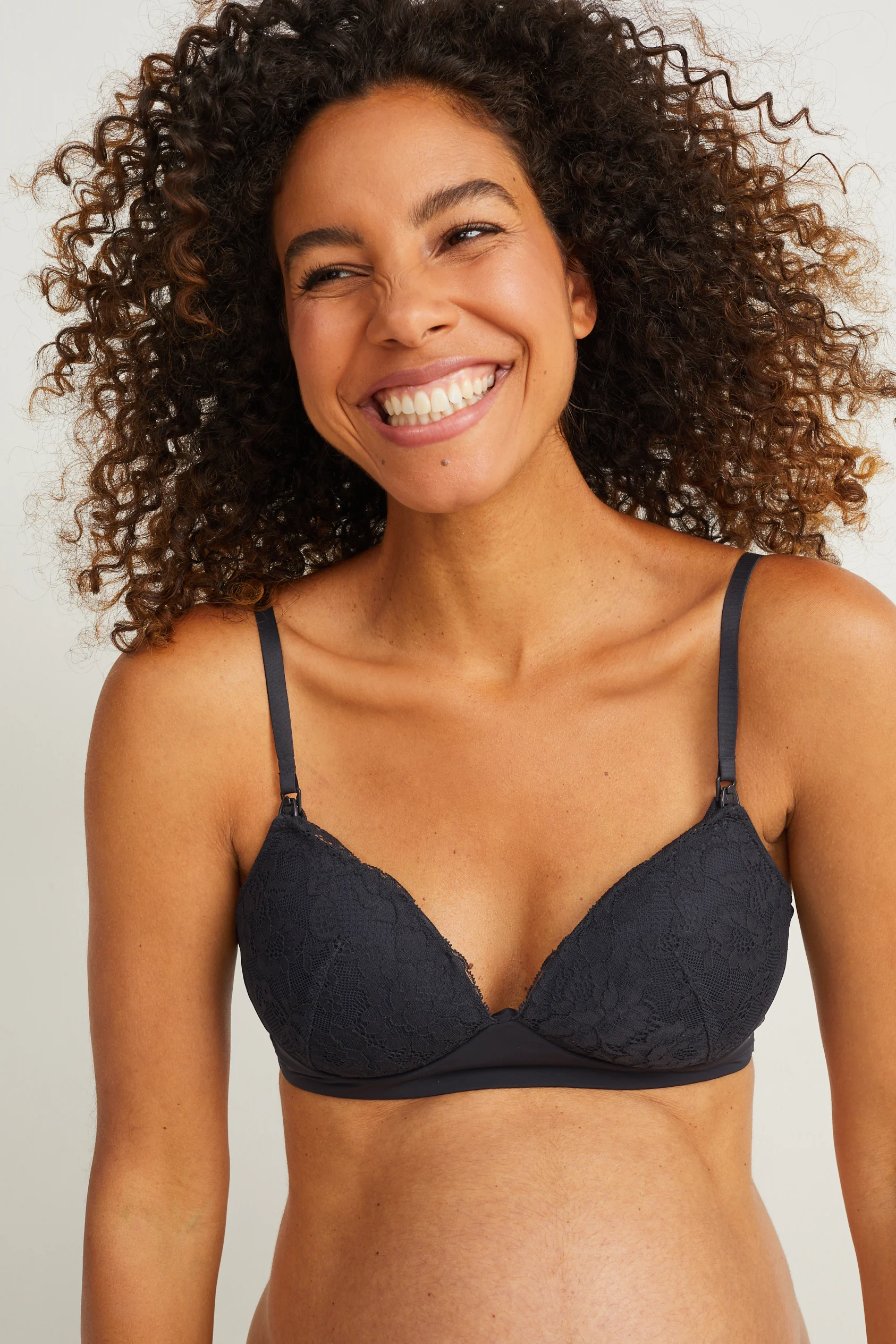 Non-wired nursing bra - padded