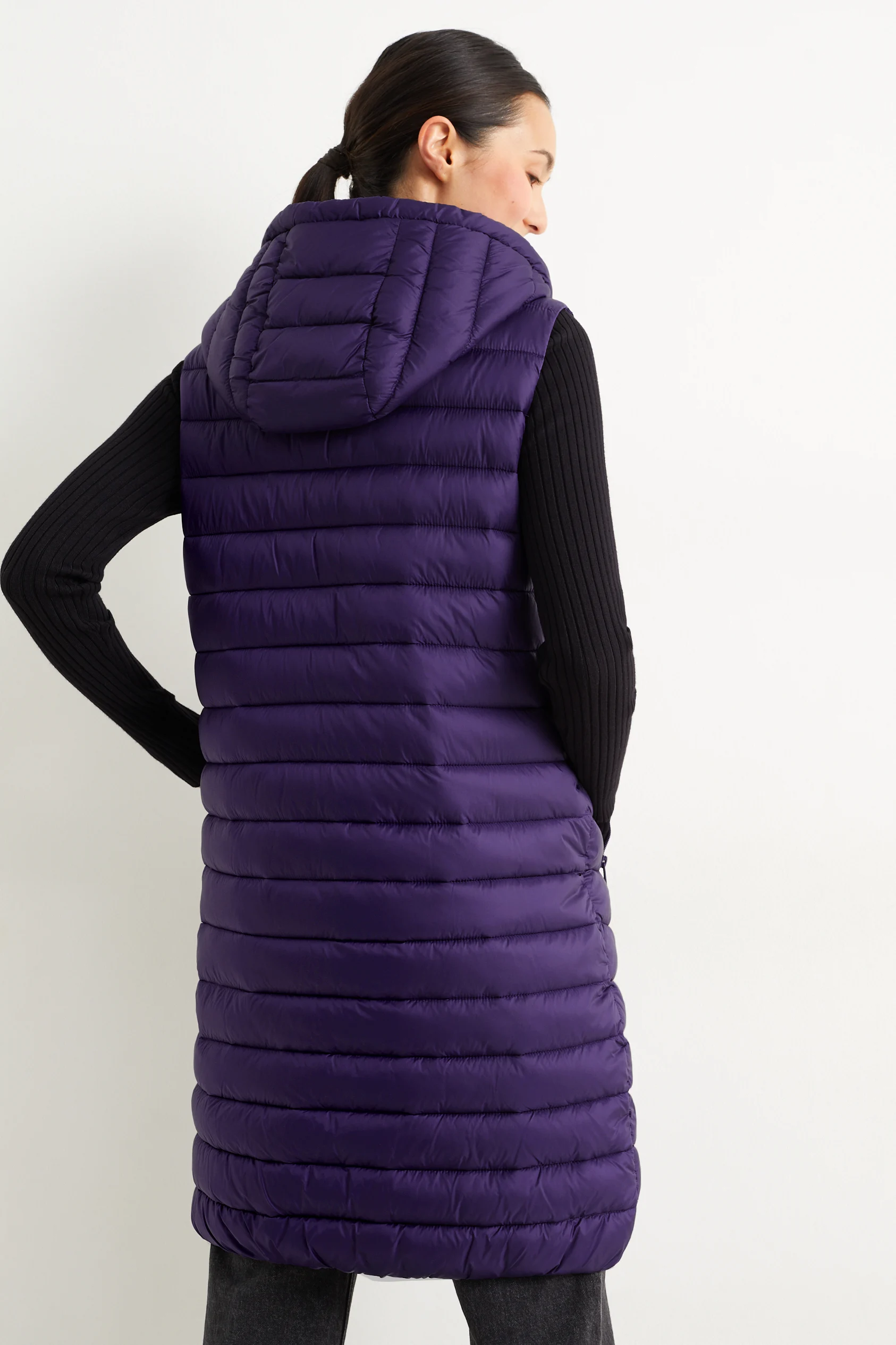 Long quilted gilet